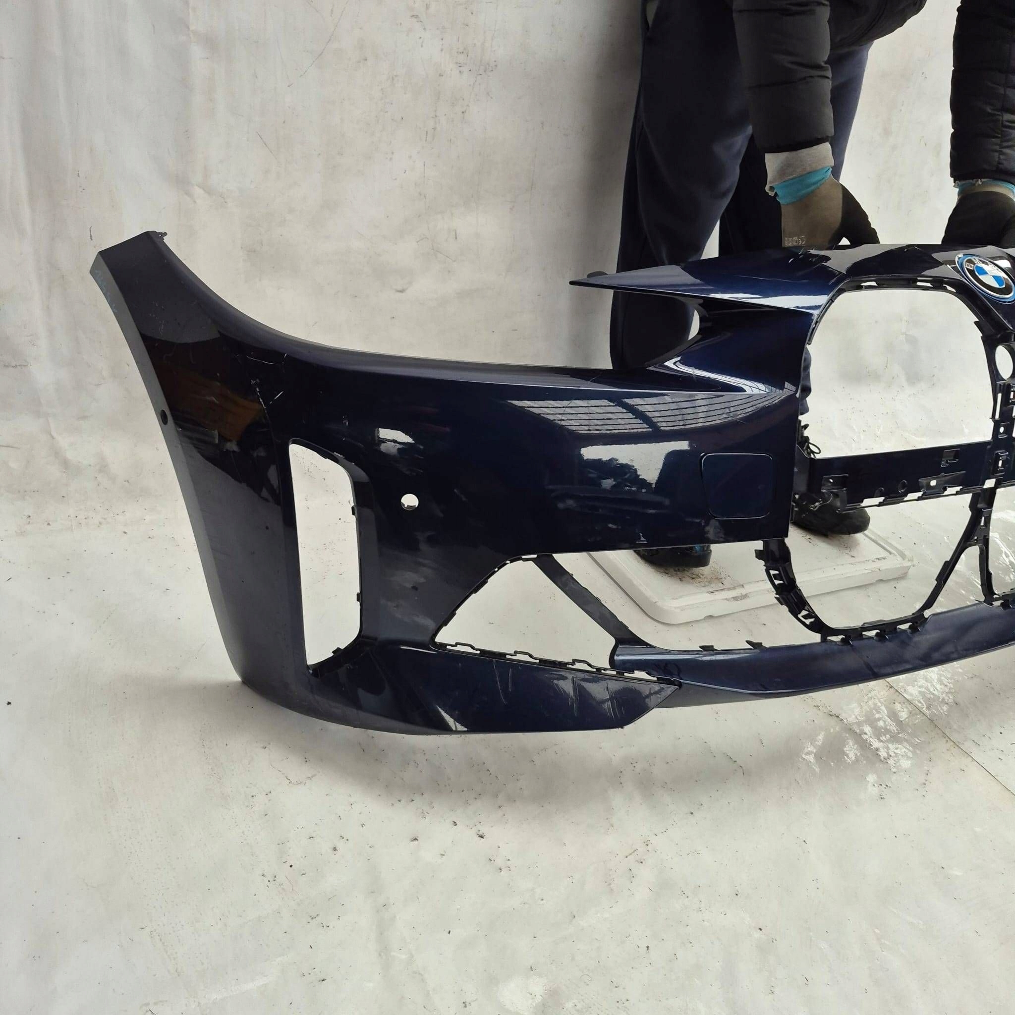 BMW 4 I4 G26 ZWYKLY BASIS 21- bumper front front PDC 8738585