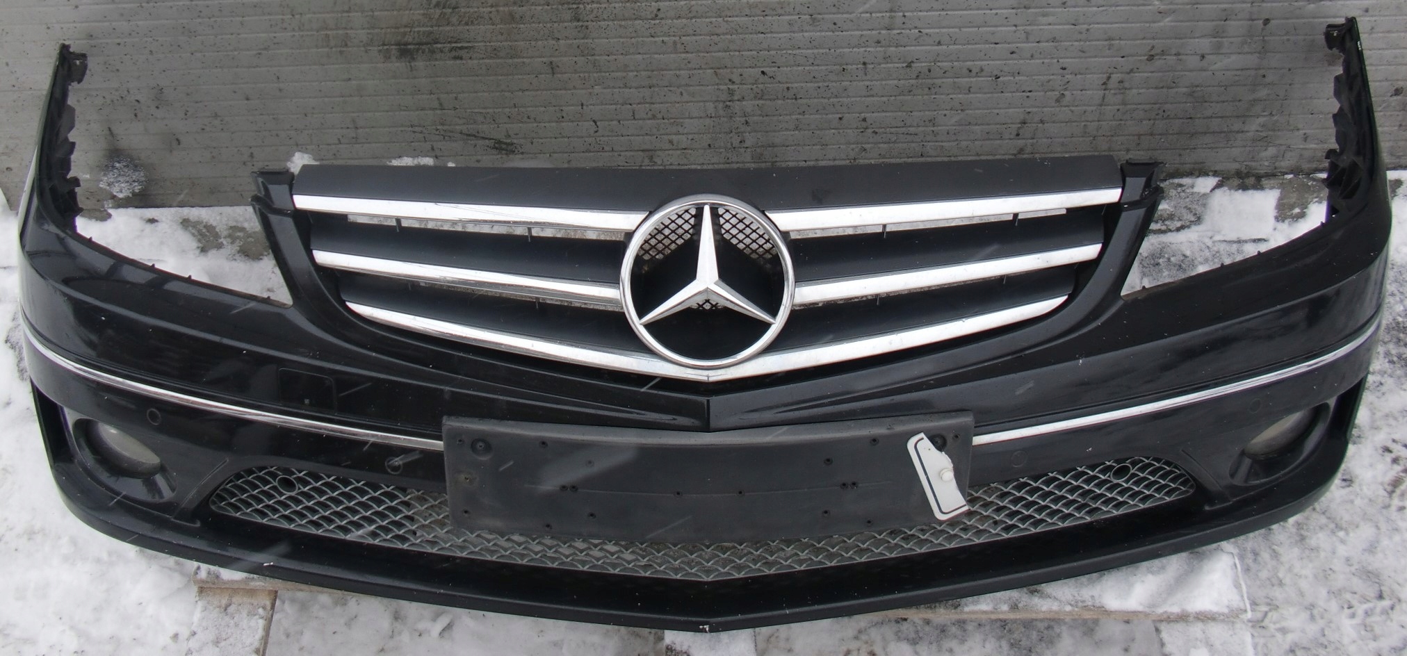 MERCEDES CLC CL203 bumper front front black PDC CHROM