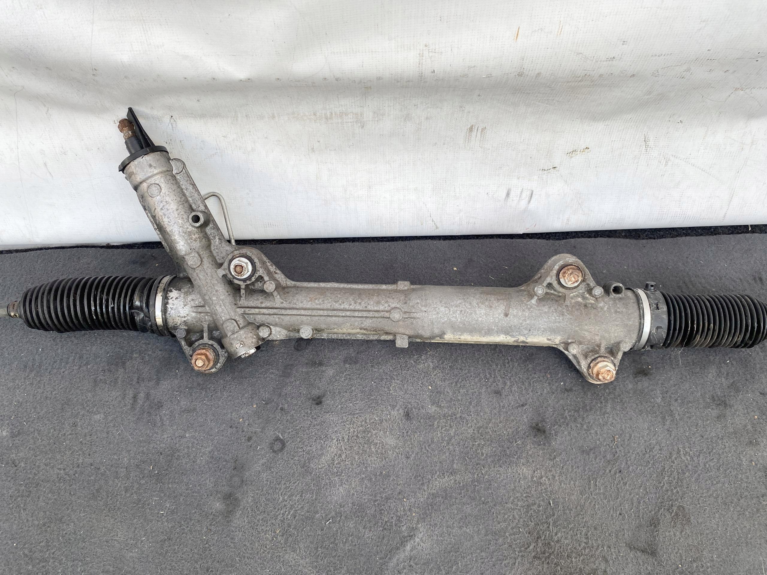 SPRINTER 906 VW CRAFTER 06- Boîter direction Boîter direction DEMONTAZ