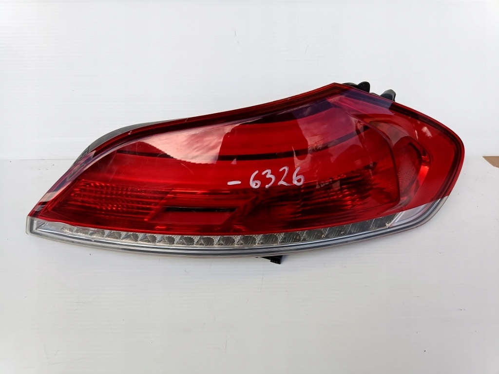 ФАРА ПРАВЫЙ ЗАД. ЗАДНЯЯ BMW Z4 E89 LED OK