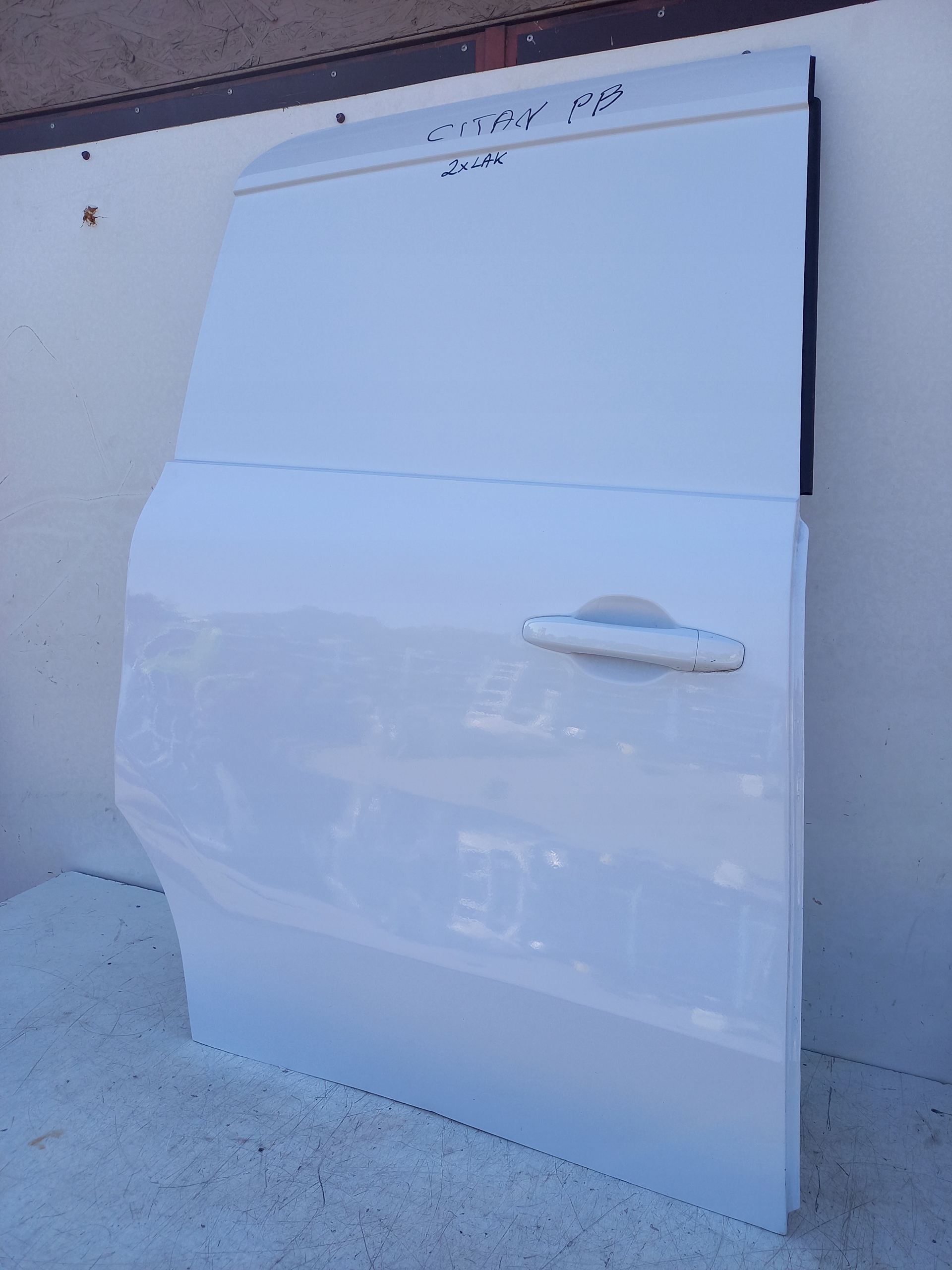 Drzwi boczne prawe przesuwne Mercedes Citan A420