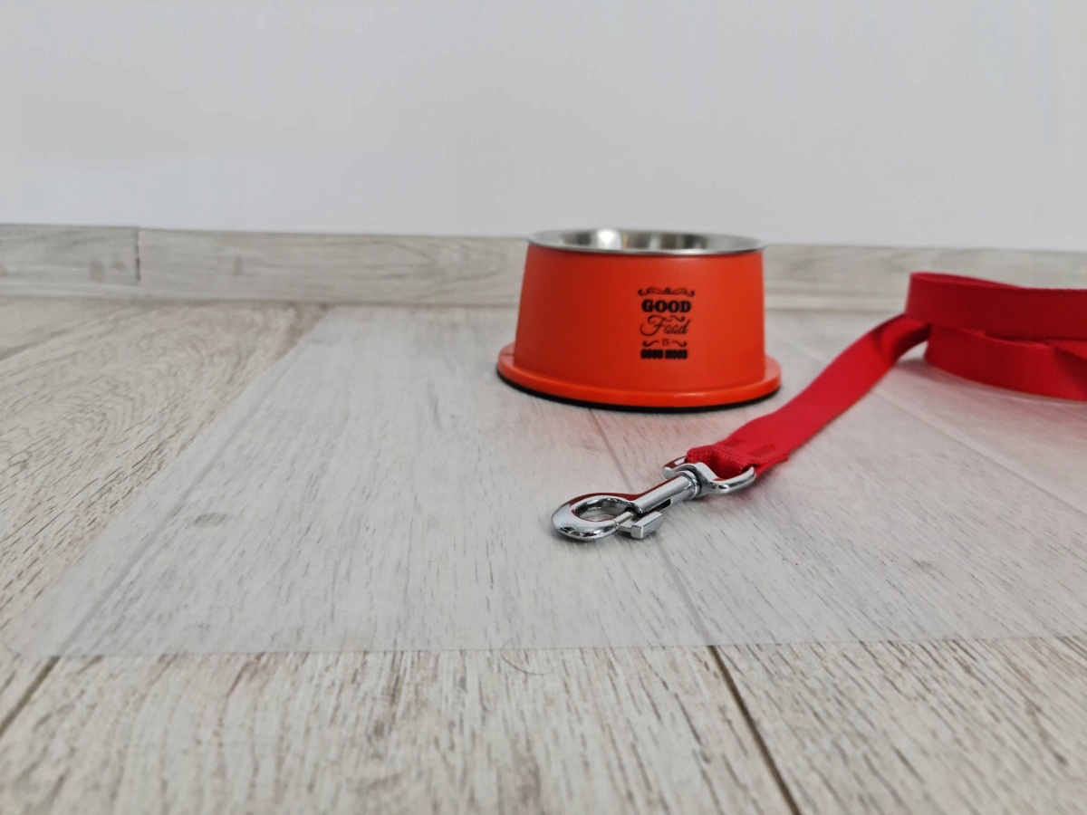 

Przezroczysta mata pod miskę CleanProtectPet 30x30