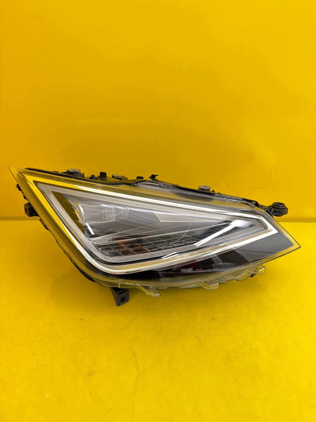 light left Seat Arona Ibiza V Lift Full Led 6F1941008H