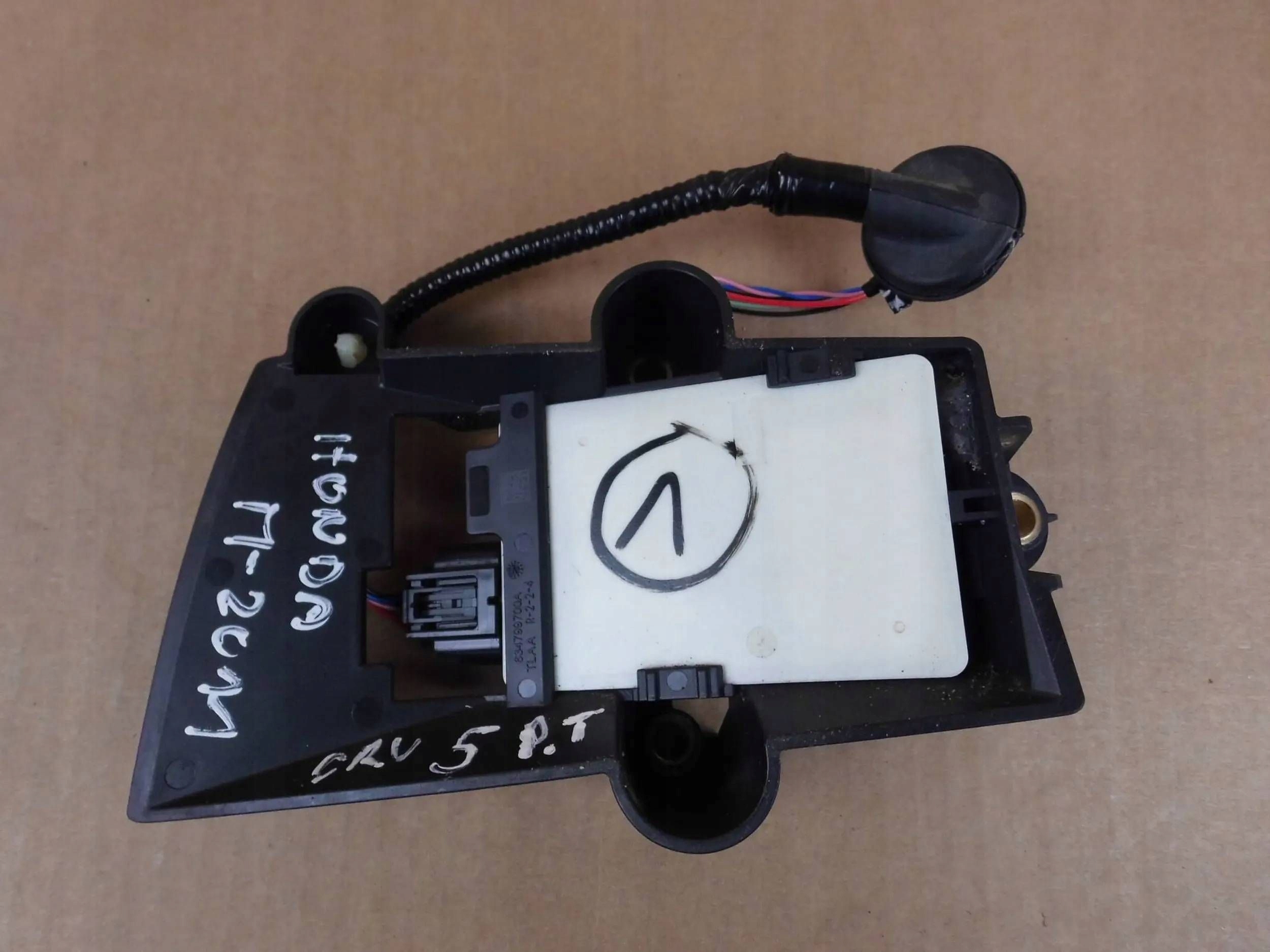 Honda CR-V V sensor sensor martwego pola right 36931-TNY-E03