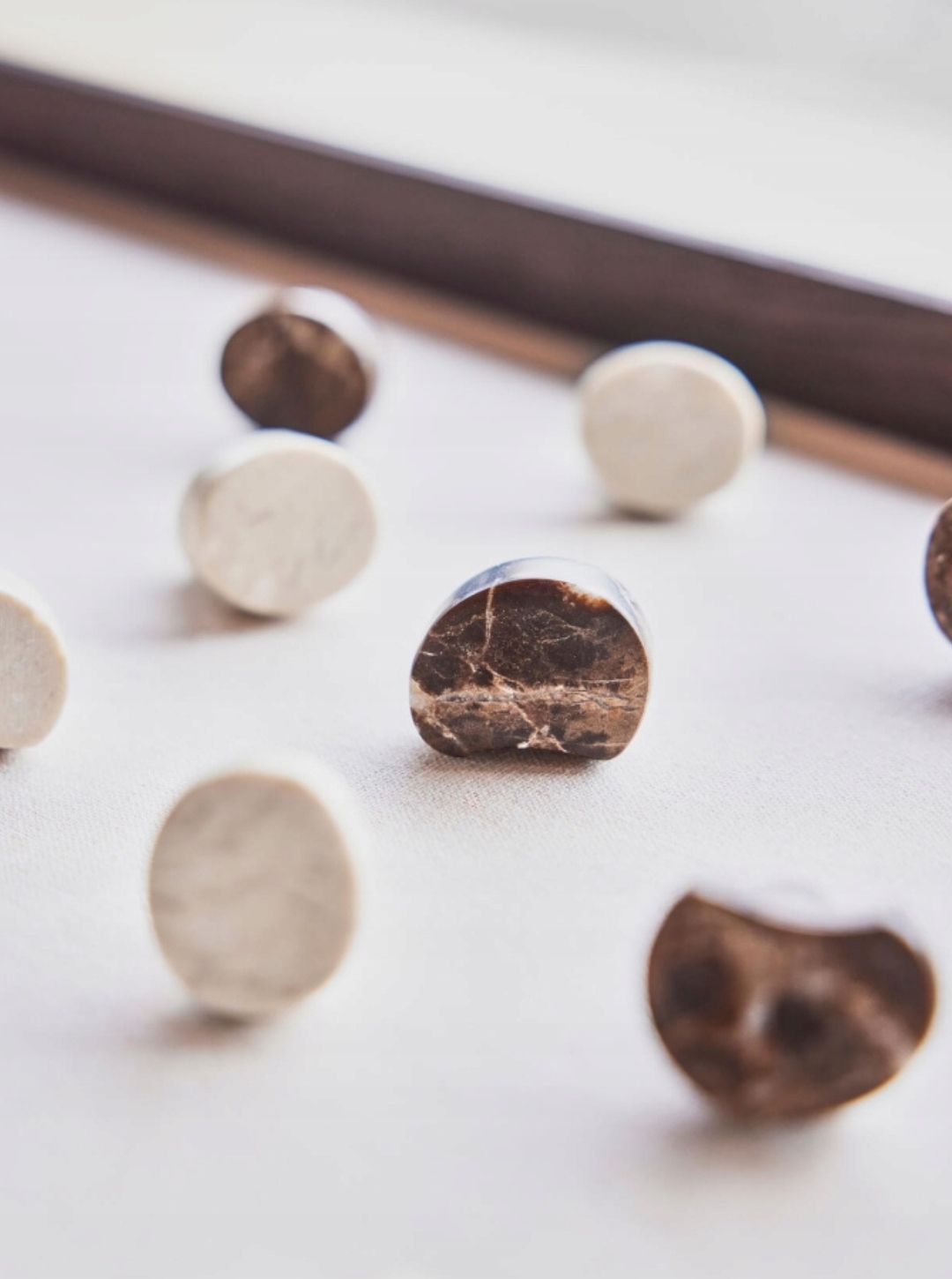 Mramorový háček Savi č.