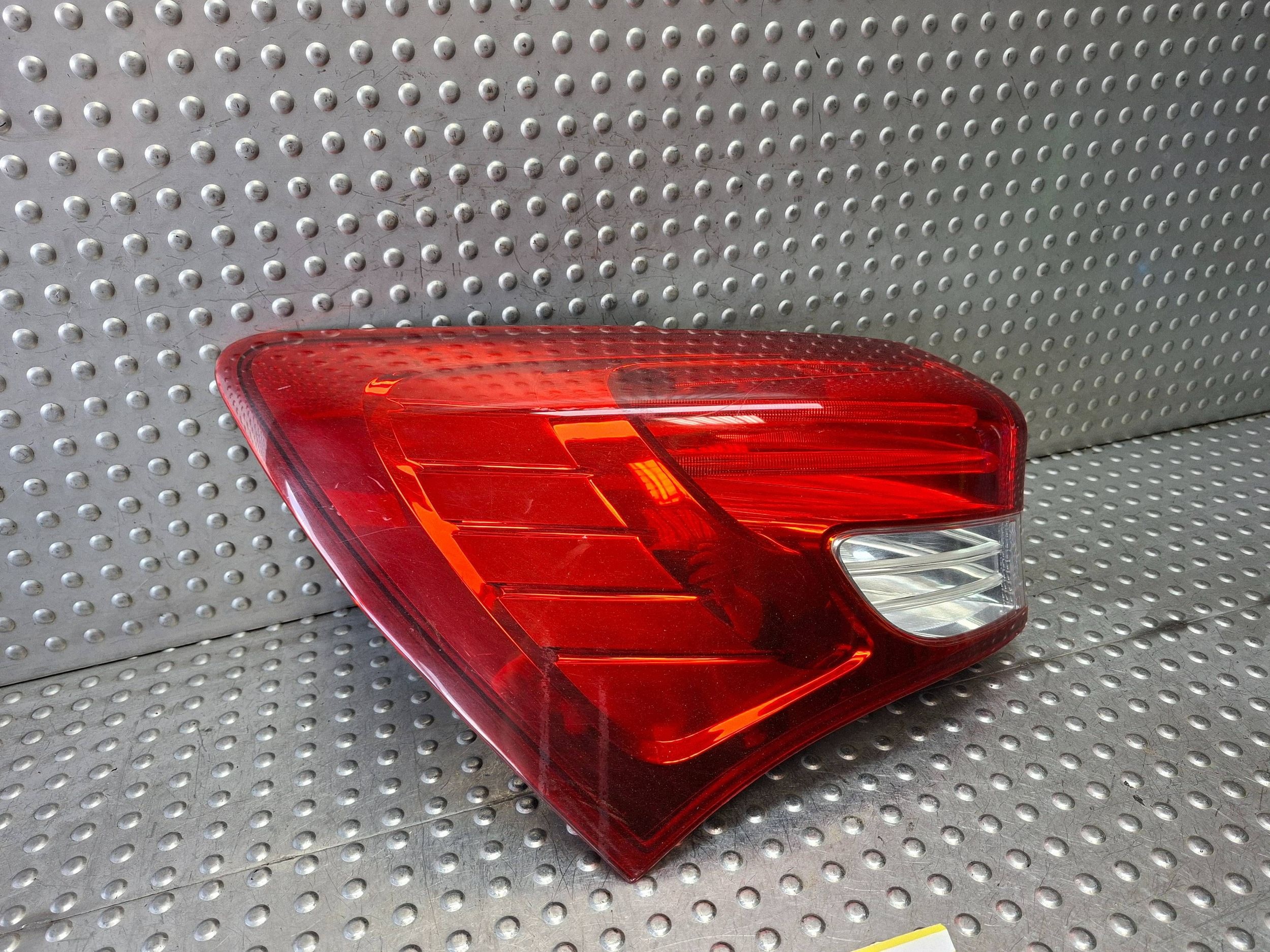 light rear part left HYUNDAI IX20 10-15 EU 92401-1K0