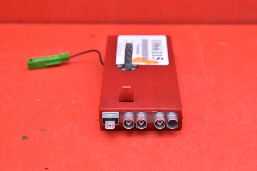 AMPLIFICATORE ANTENY 30775158 VOLVO XC60 1 e 08-13
