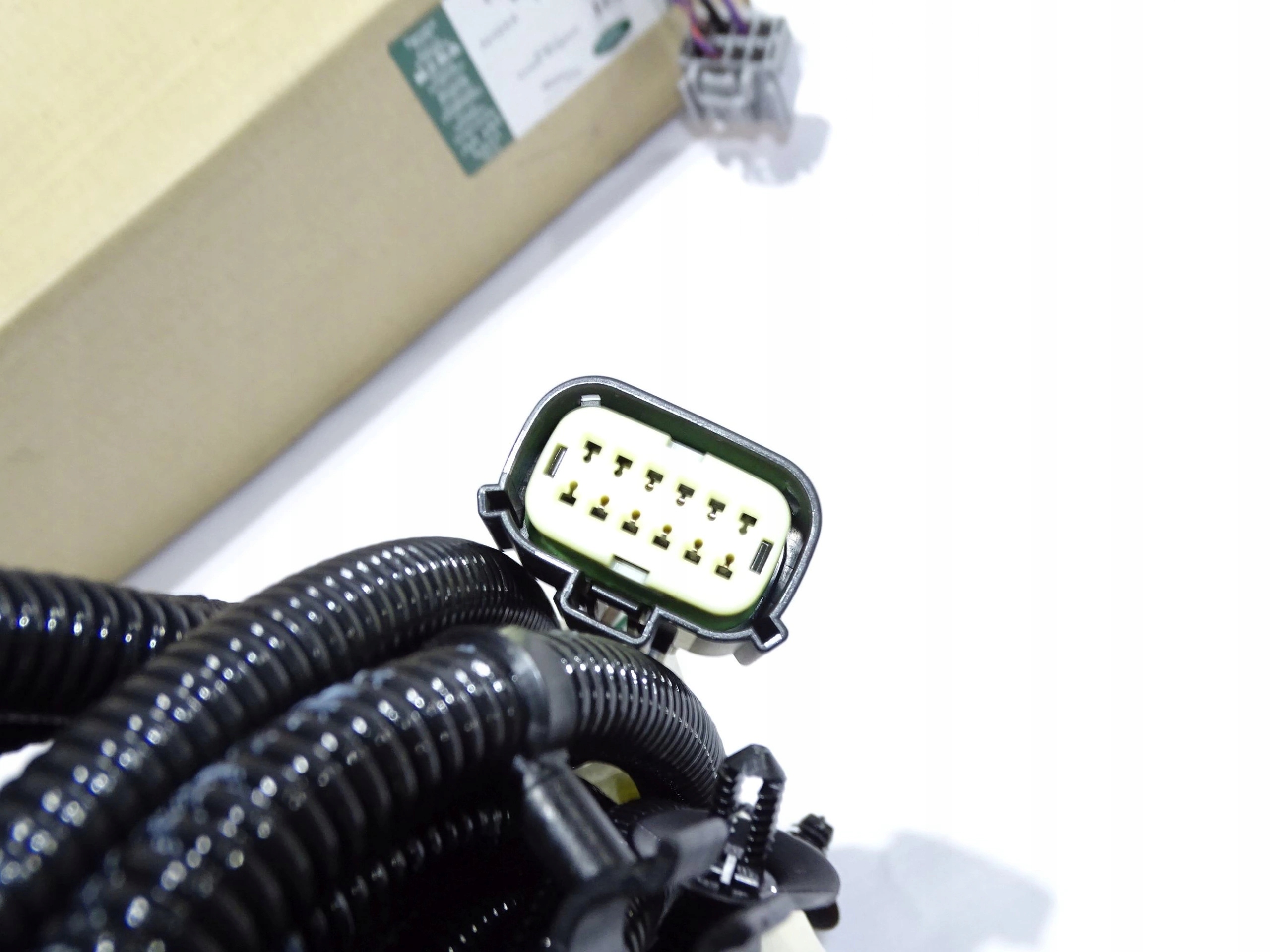 NOWA wiazka progow elektrycznych RANGE ROVER VELAR Part manufacturer Land Rover OE