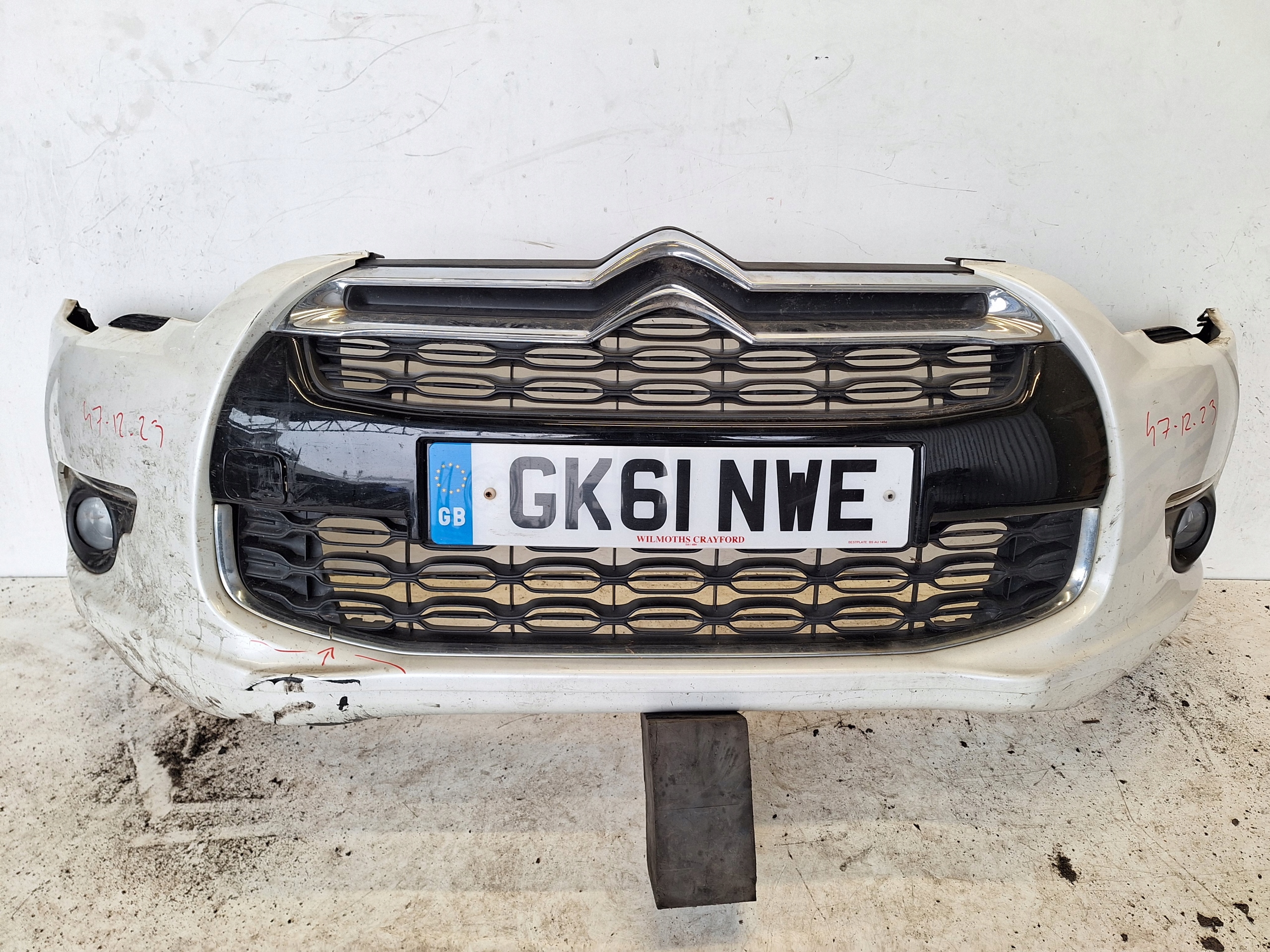 CITROEN DS4 12-16 bumper + LED