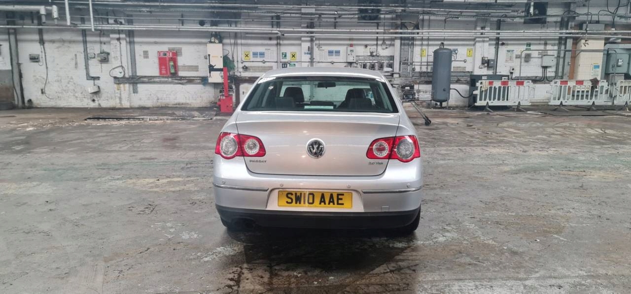 handle bonnet boot Volkswagen Passat B6 2010 3C5827469E
