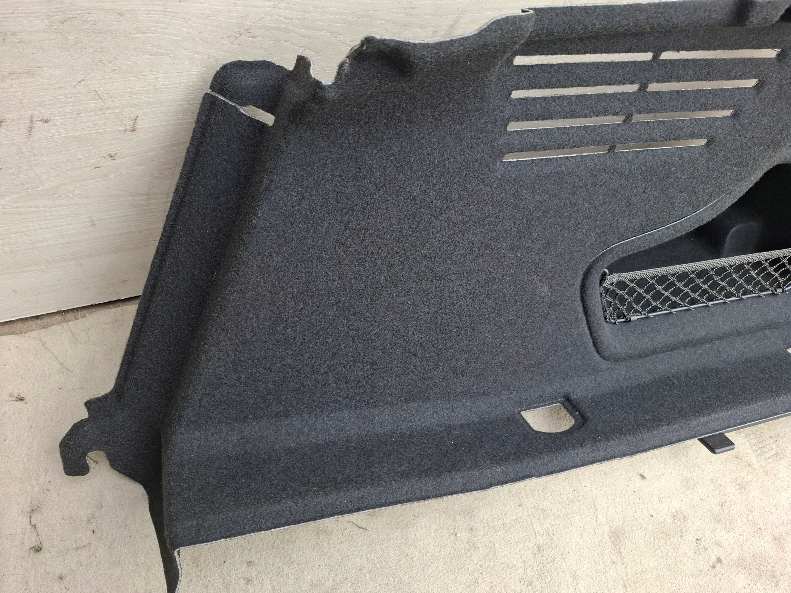AUDI A4 8W B9 sedan boot upholstery right 8W5863880G