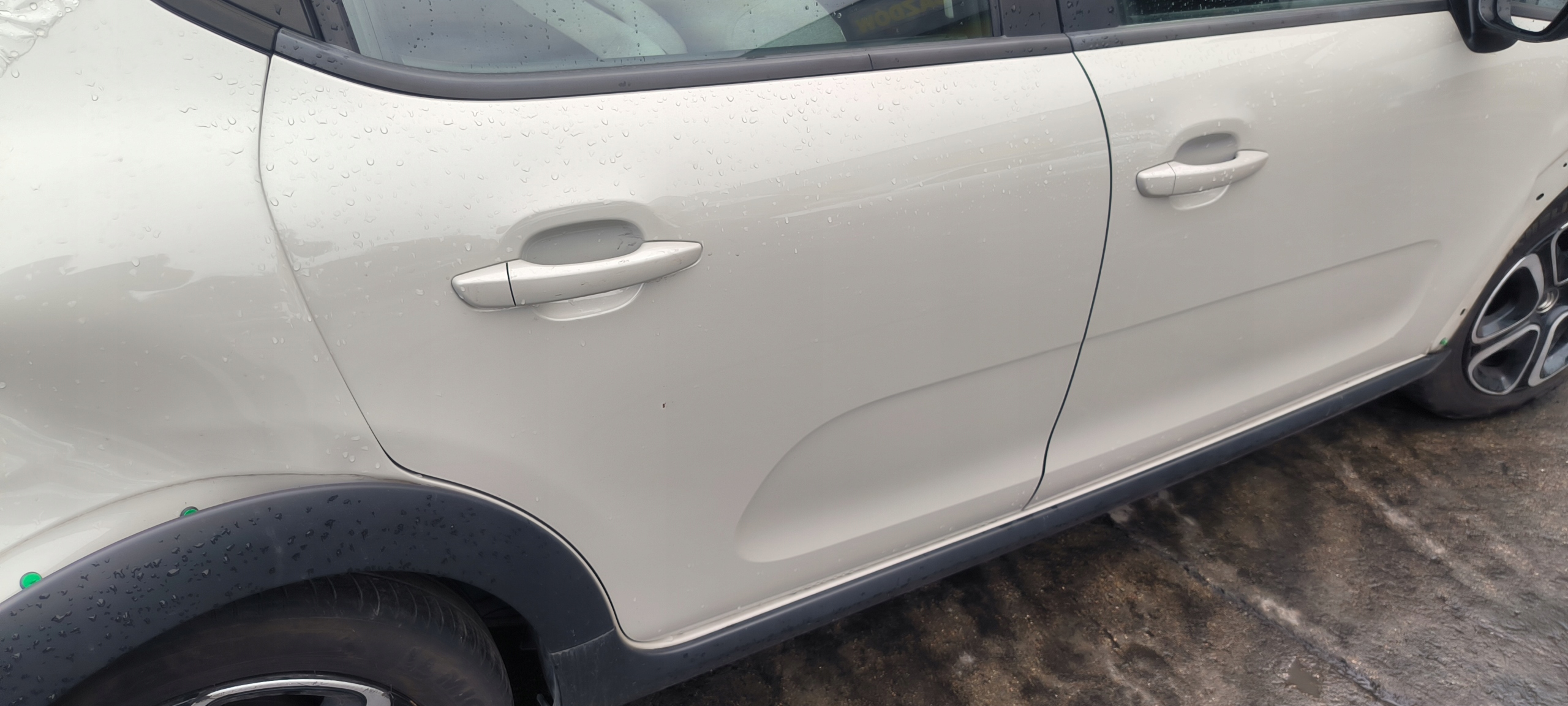 DRZWI PRAWY TYŁ PRAWE TYLNE CITROEN C3 III EEUD Kolor beżowy