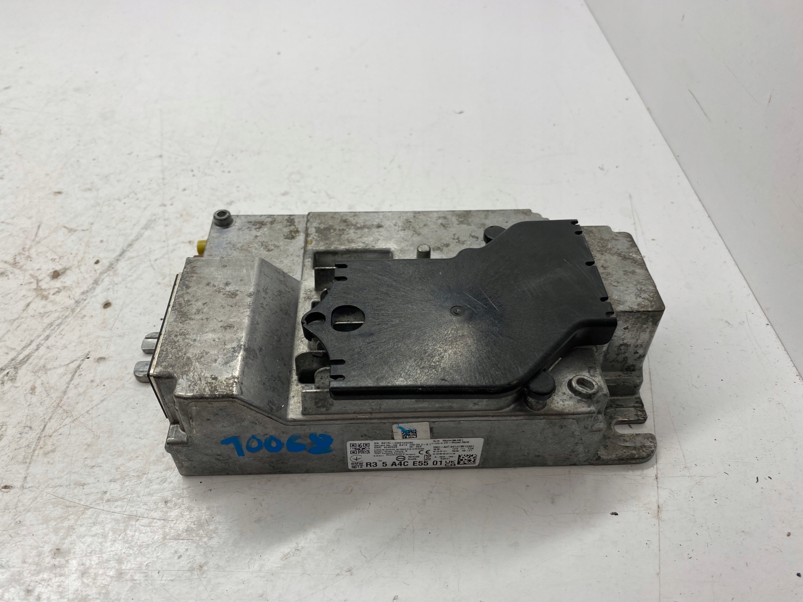 BMW 1 F40 7 G11 3 G20 amplifier 5A4CE55
