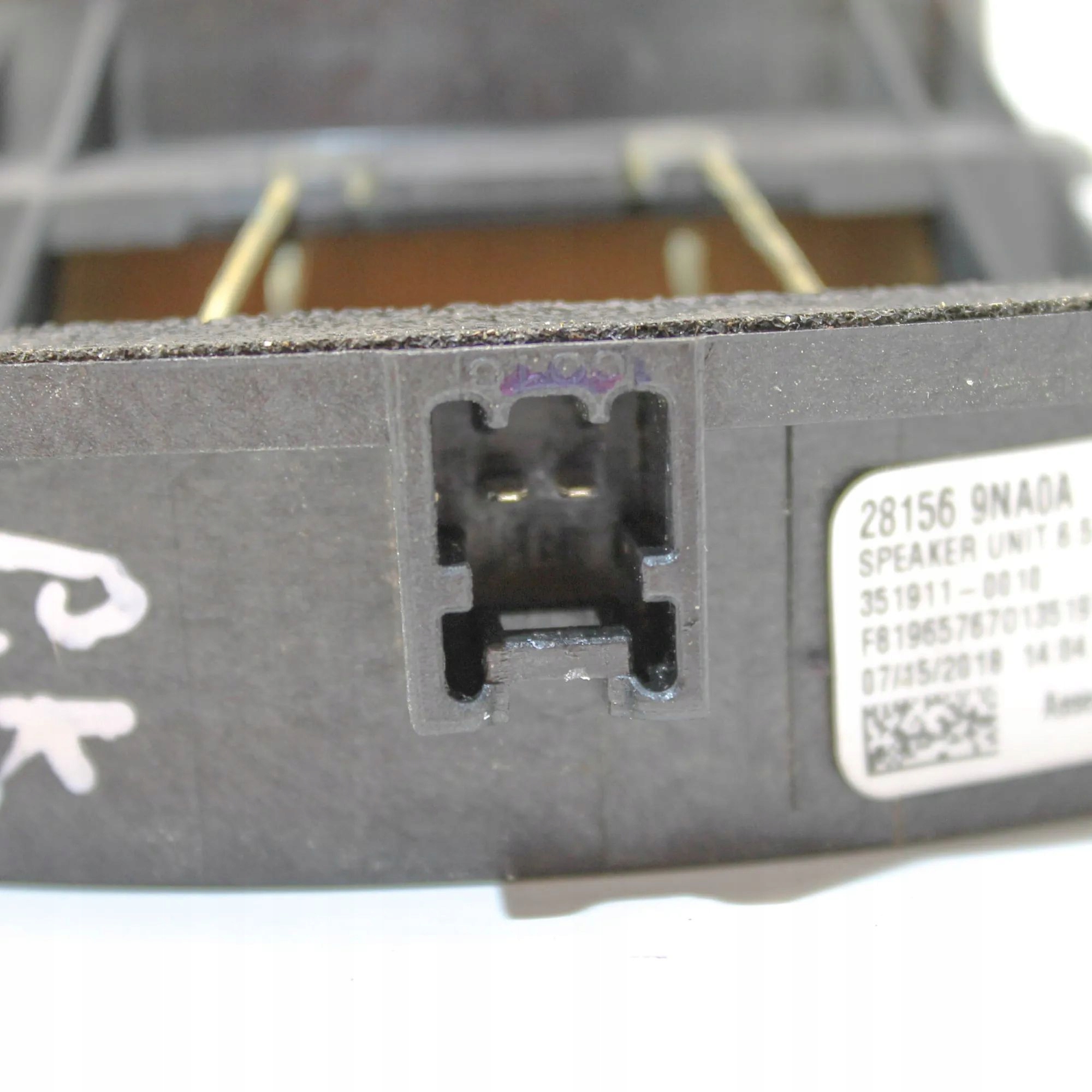 speaker door przednich left side Nissan Rogue 281569NA0A