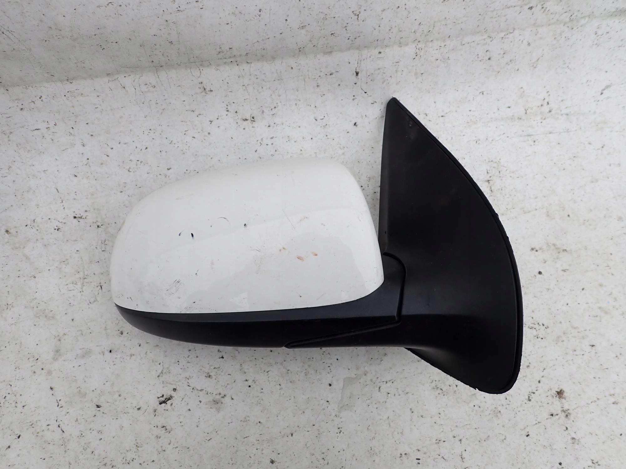 HYUNDAI I20 and 1 08-15 mirror front front right