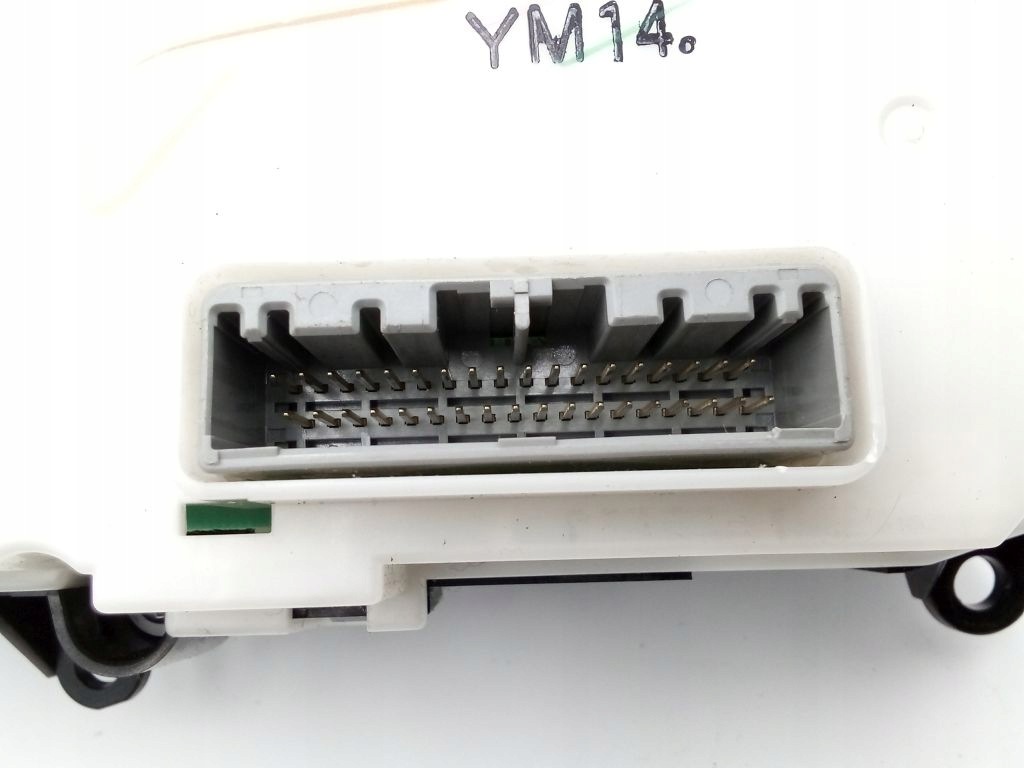 Honda Insight II 2 control panel panel air conditioning devices D09US EU