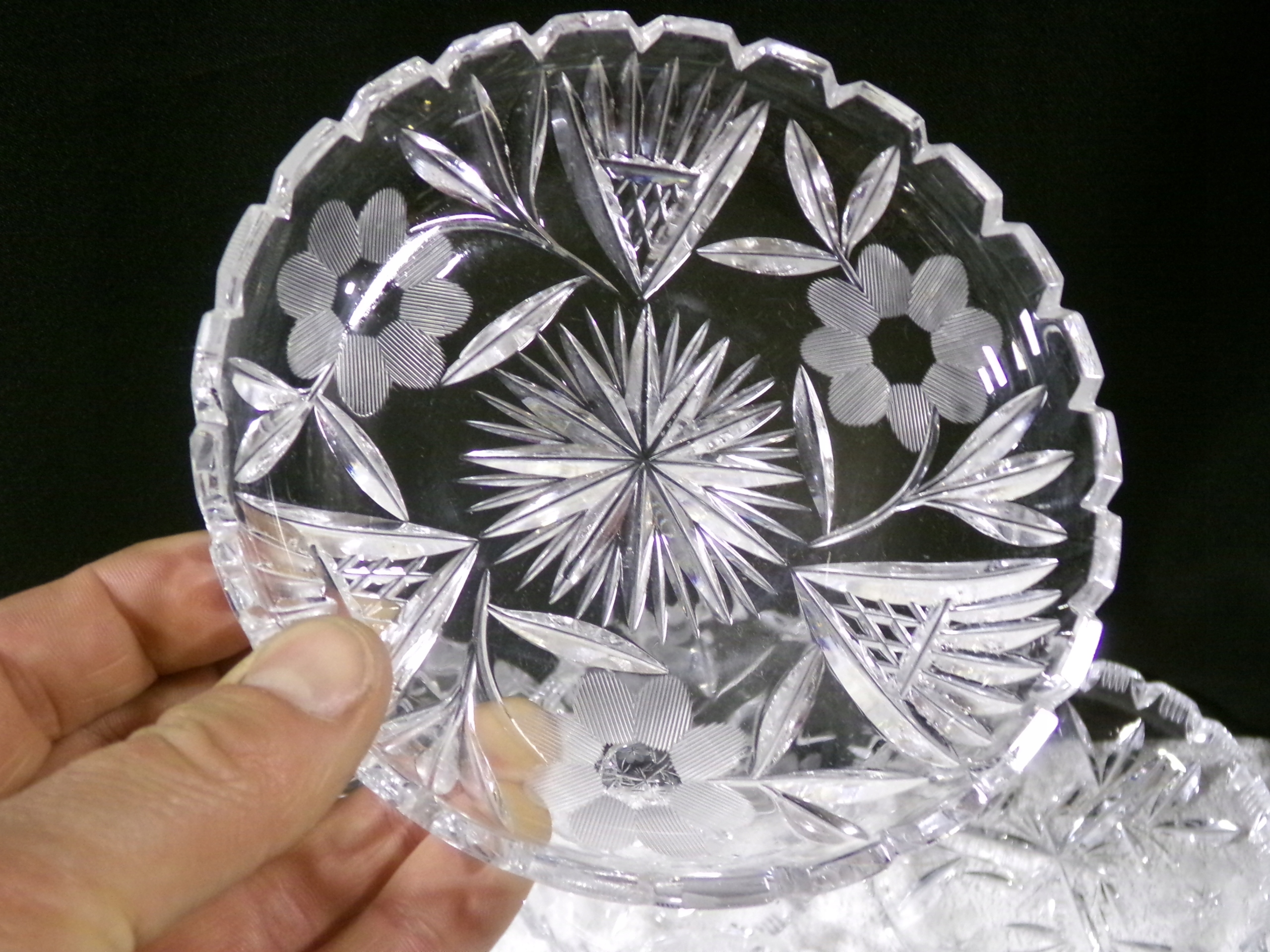 KOMPLET SALATEREK KRYSZTAŁOWYCH-SZLIFOWANE