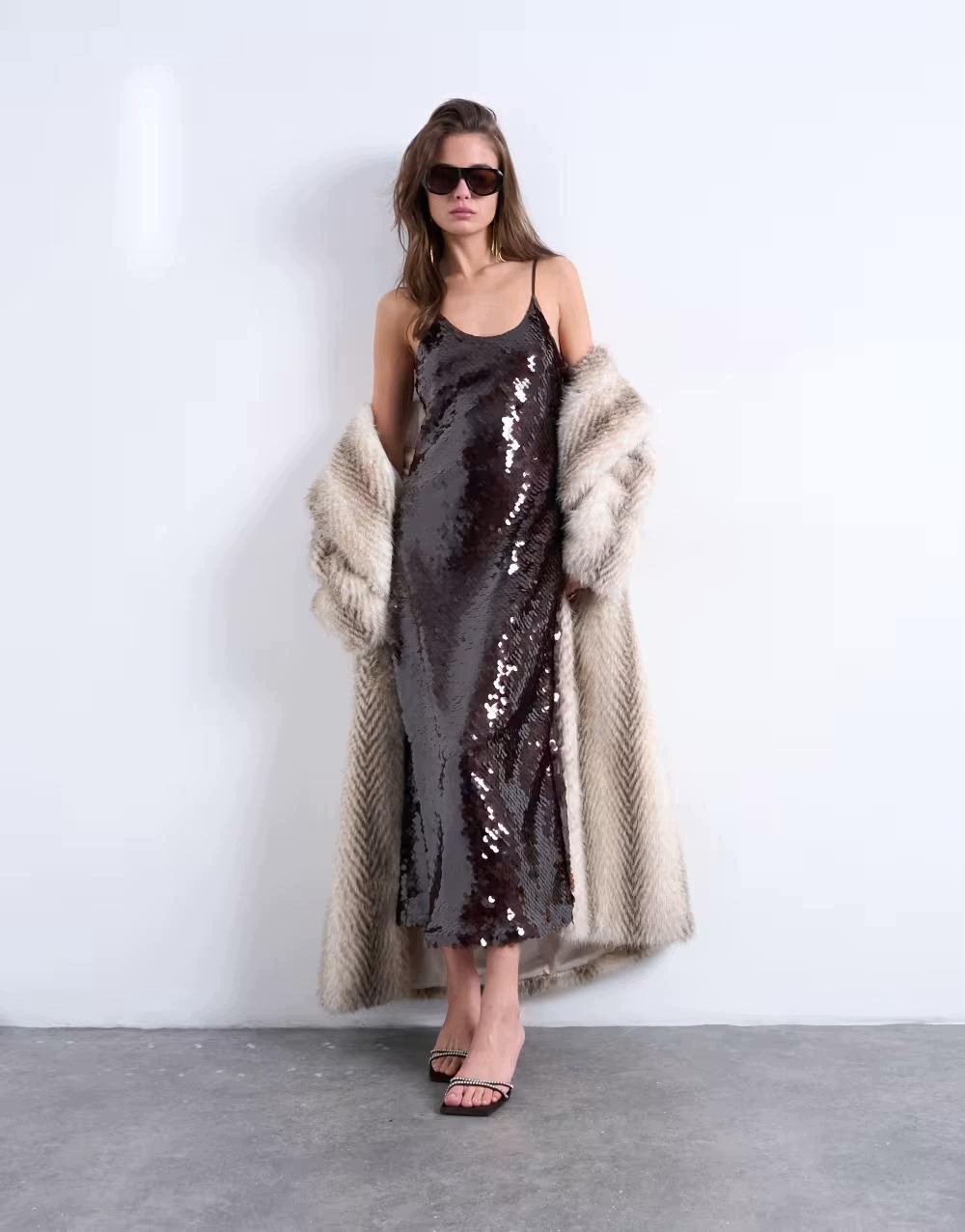 MIDI Šaty Topshop S Ramienkami B23__L