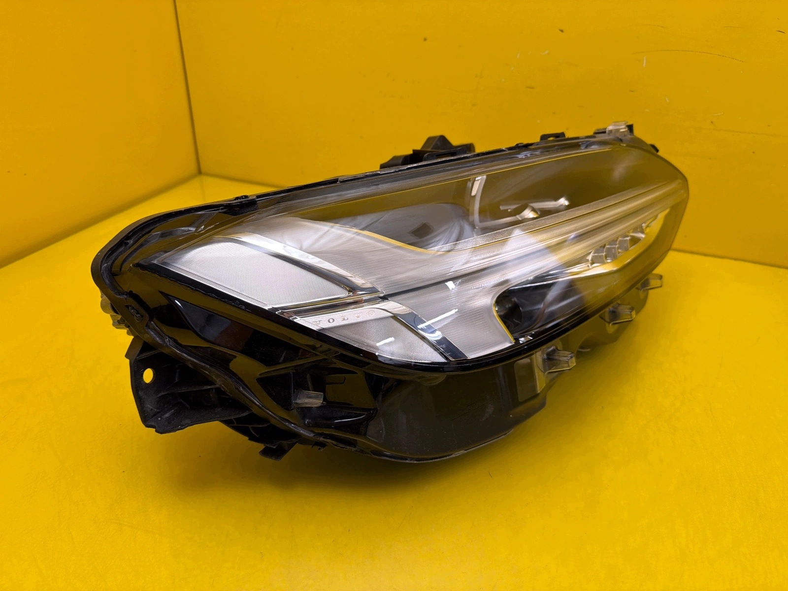 light right Volvo S90 V90 2016- Mid Led 31655735