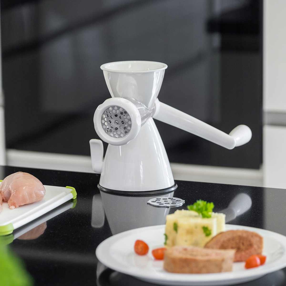 TESCOMA MASZYNKA DO MIELENIA MIĘSA ORZECHÓW BUŁEK Marka Tescoma