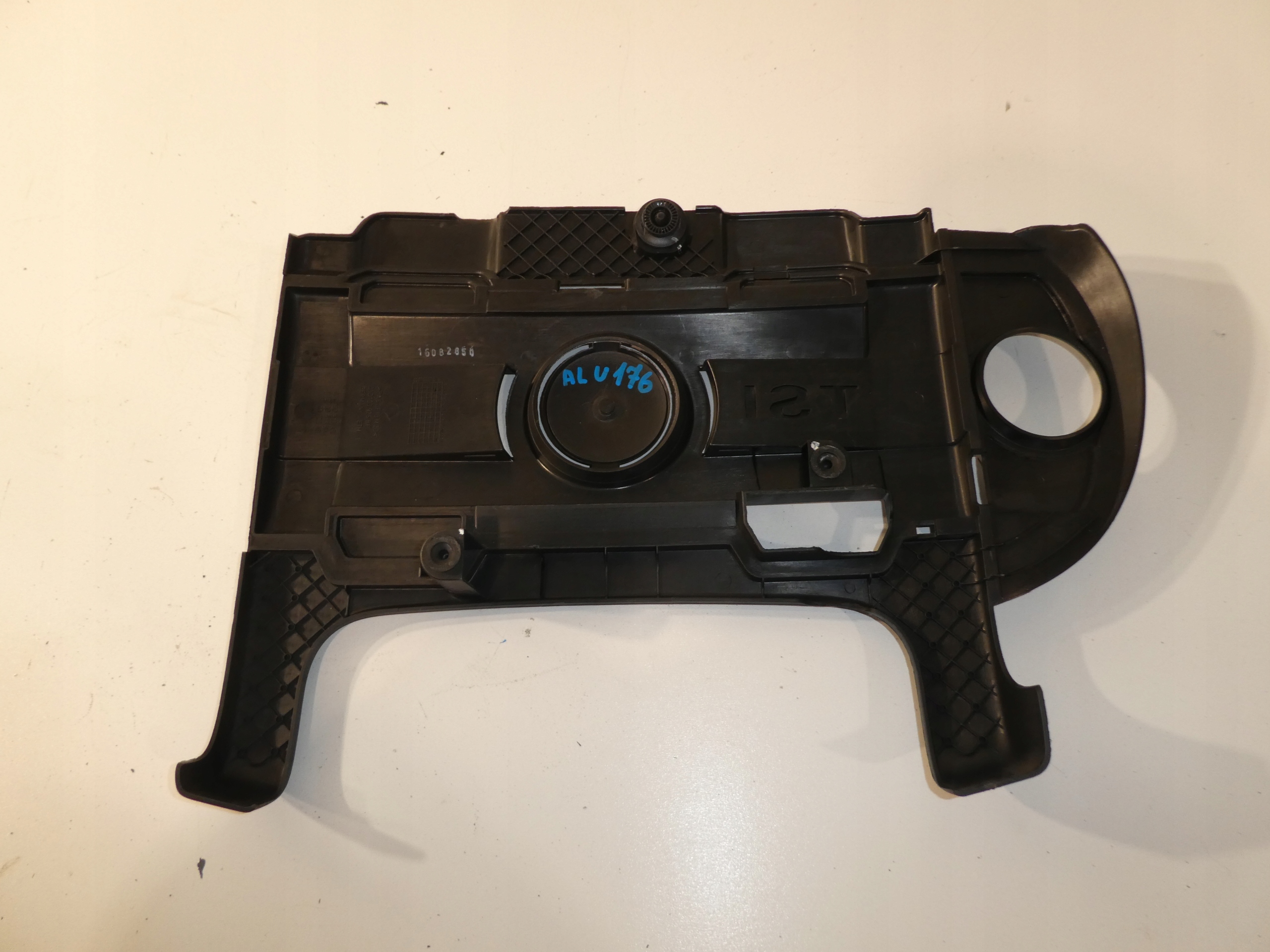 VW 1.4 TSI motor cover 03C103925AR