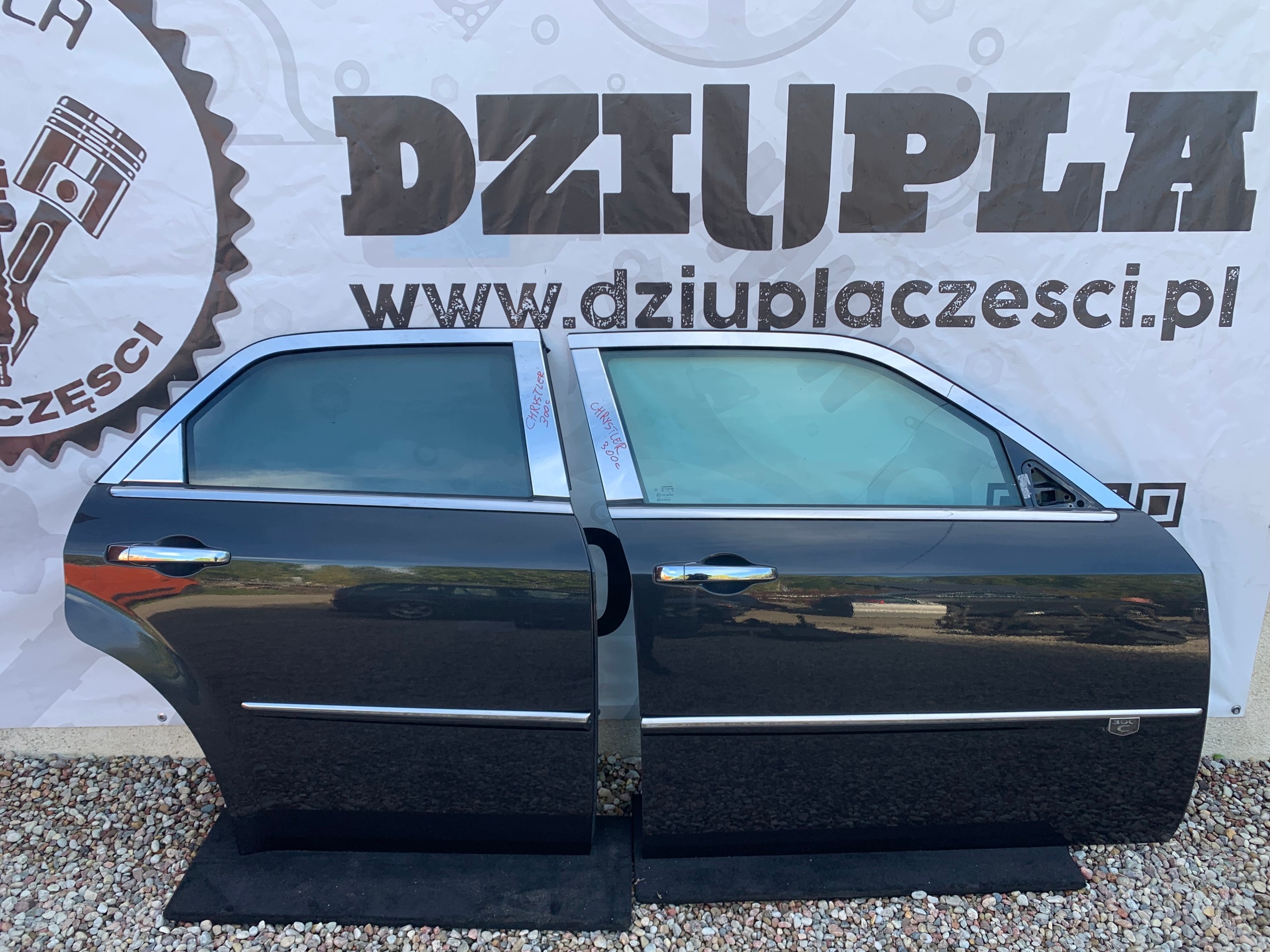 CHRYSLER 300C 05-10 door front front right right