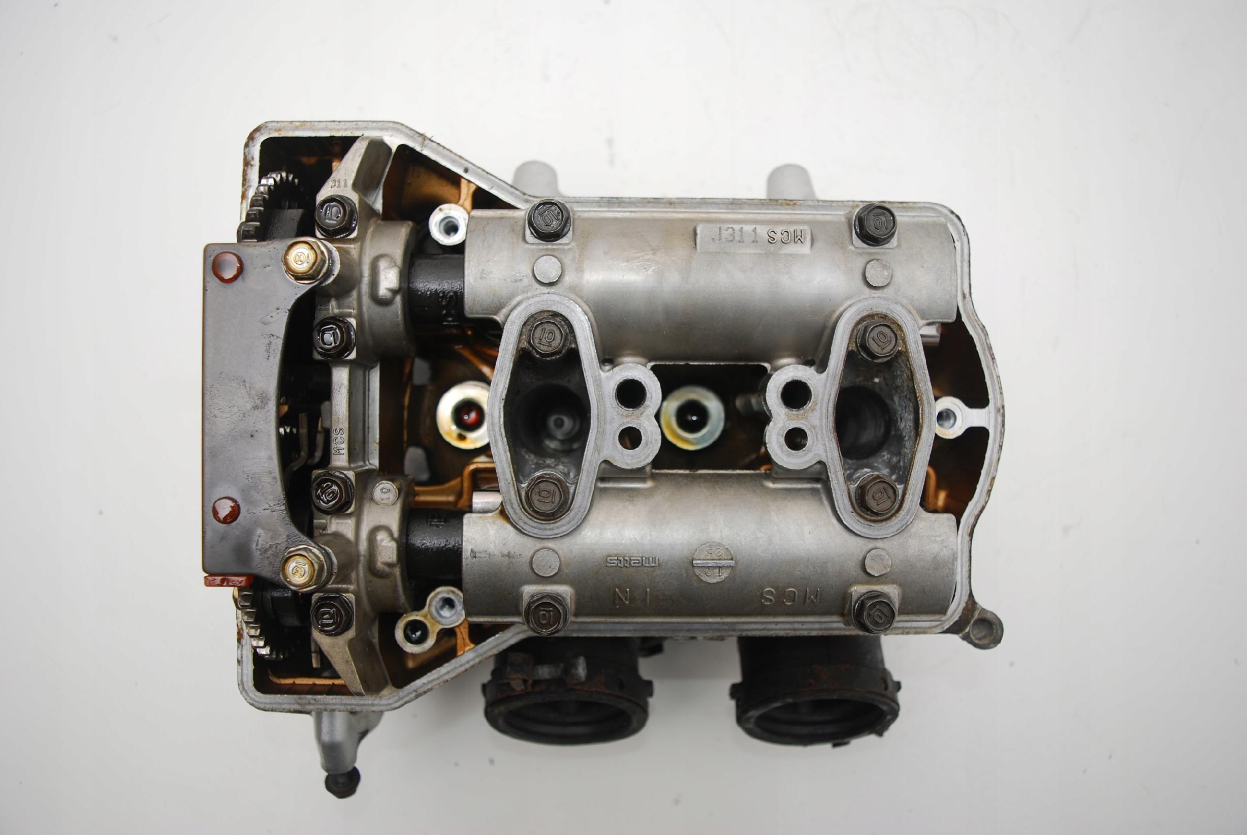 Правая головка HONDA ST 1300 PAN EUROPEAN