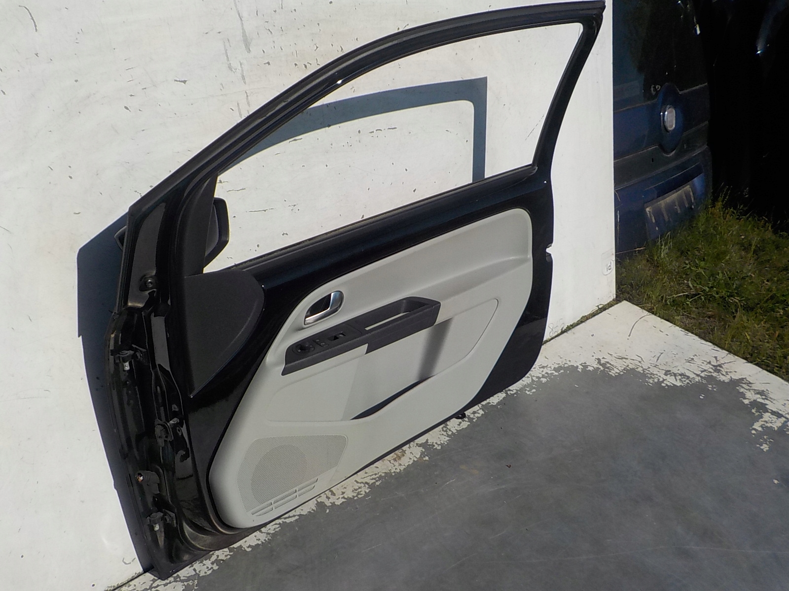 306 SEAT MII VW UP CITIGO 11-19 door right front front