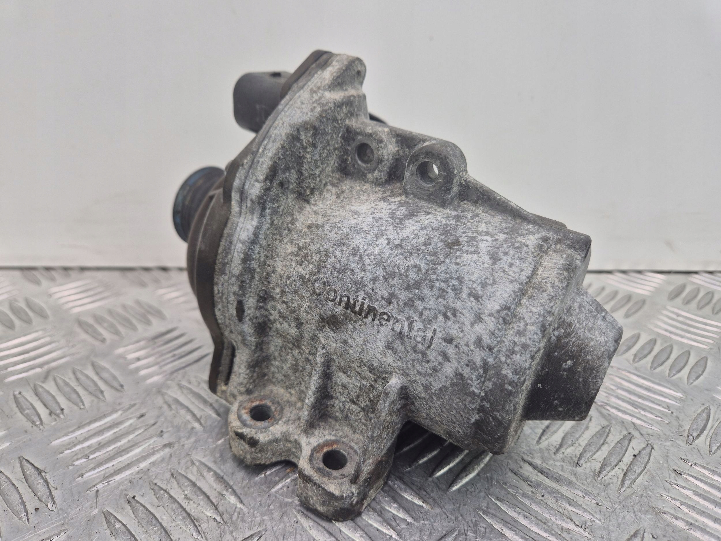 BMW X5 E70 40i water pump 9455978 N55B30A