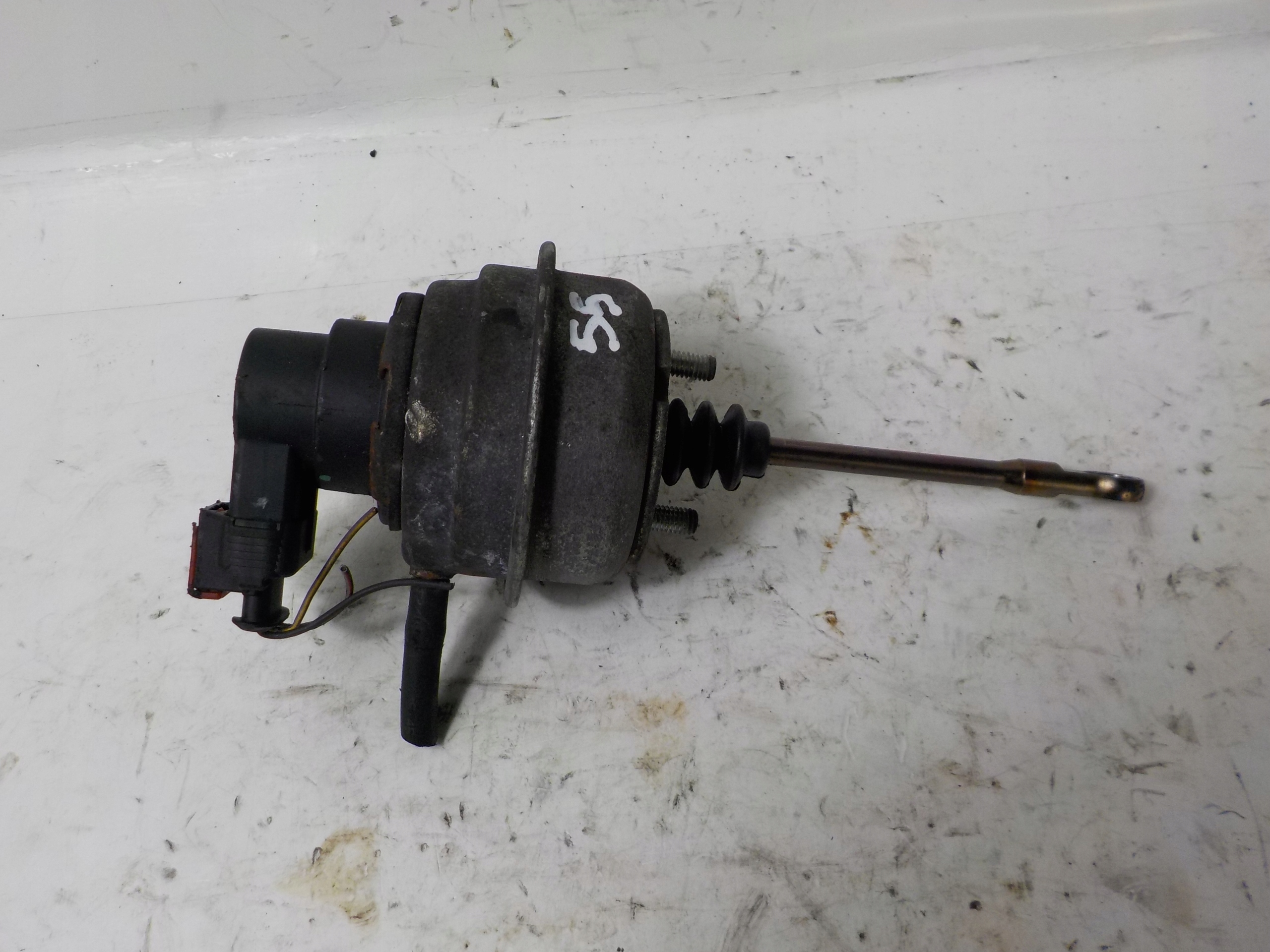 OPEL ASTRA J CORSA D 1.7 CDTI GRUSZKA TURBINY AKTUATOR 769363-07