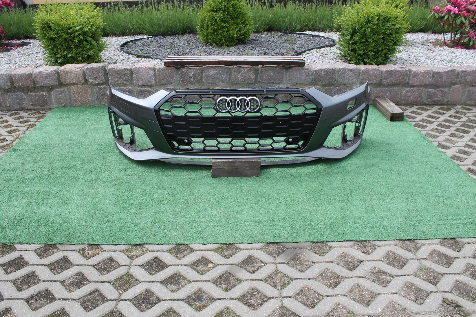 AUDI A5 B9 LIFT 8W6 2019- S-LINE ZDERZAK PRZEDNI PRZÓD 6xPDC SPRYSK ORYG.