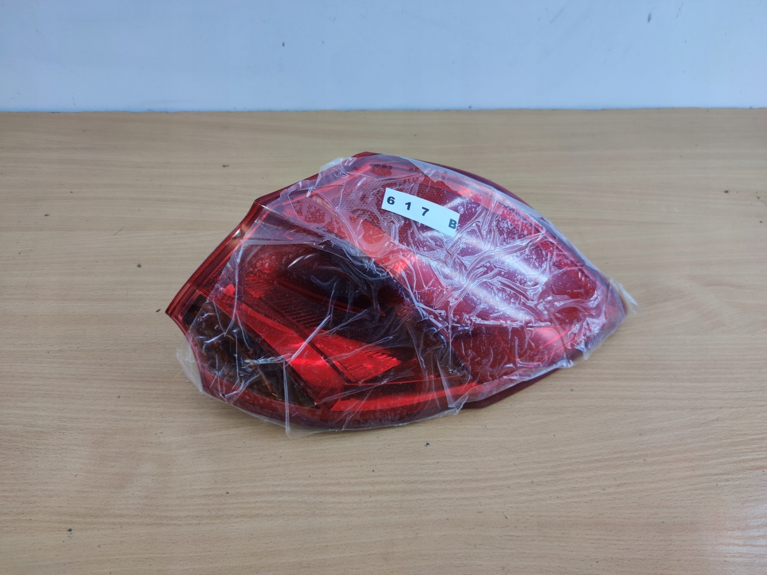 KIA CEED 2 right light rear part NOWKA IDEALNA HATCHBACK