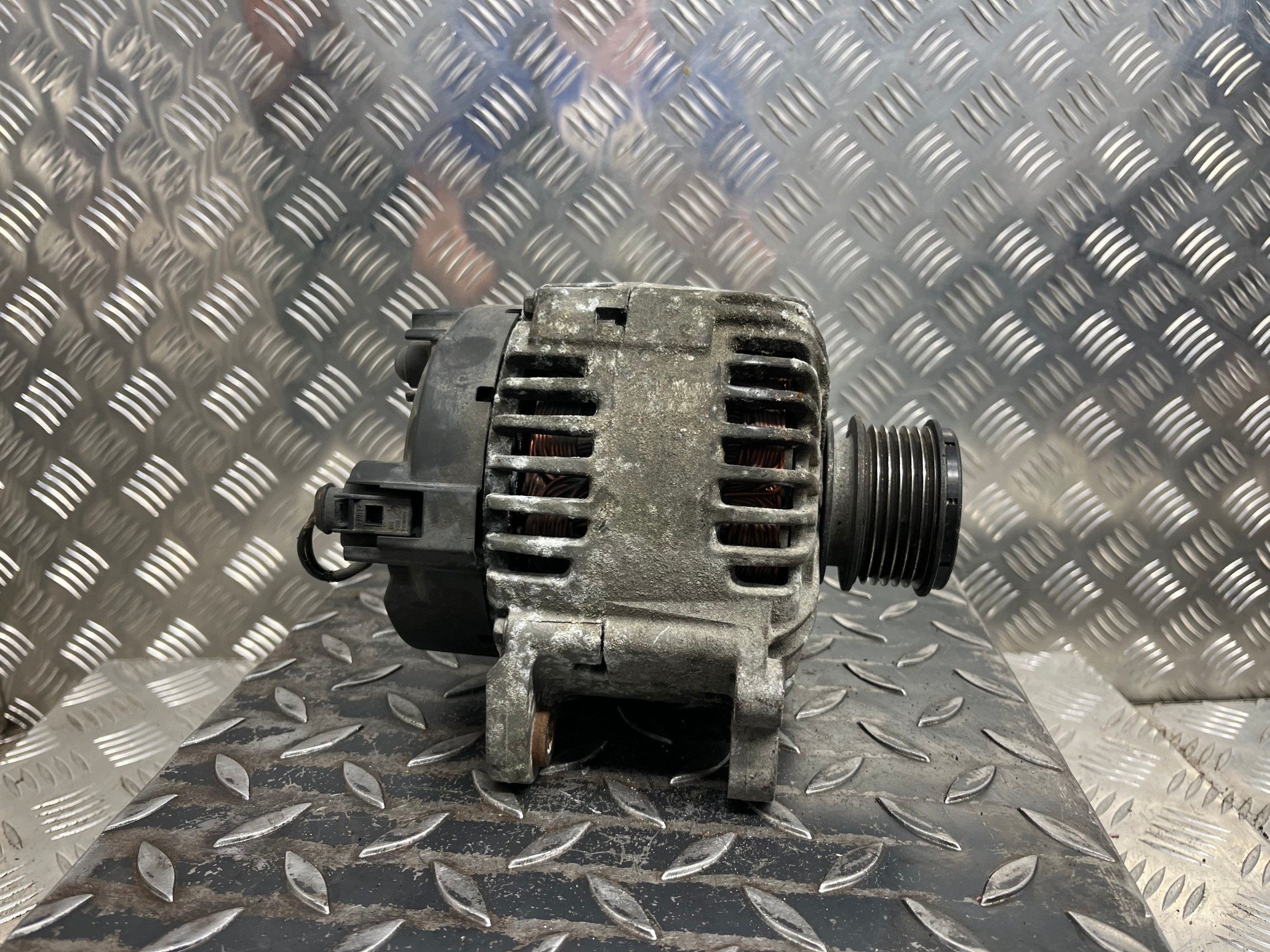ALTERNATOR SKODA OCTAVIA 2 06F903023C
