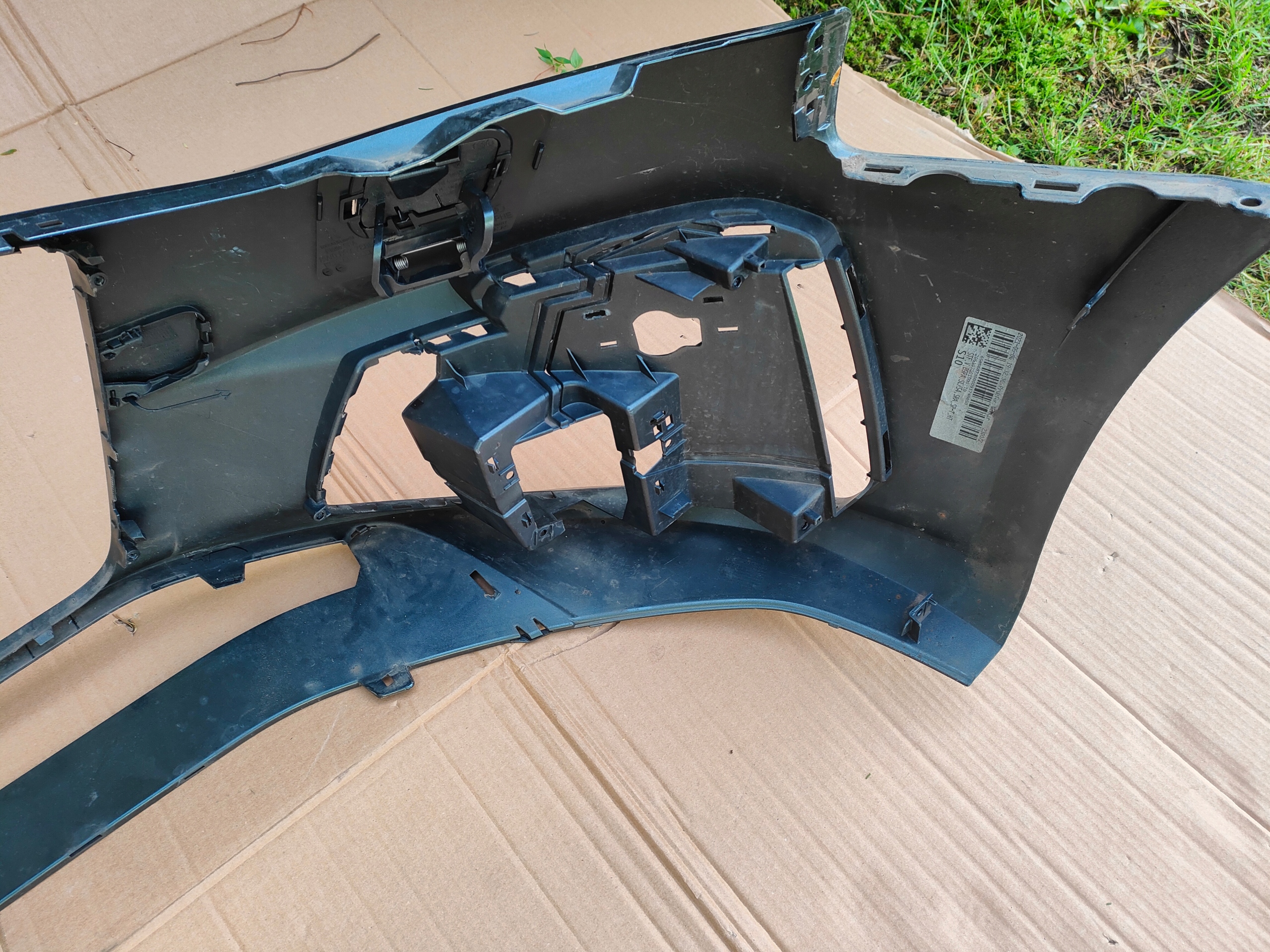 AUDI A4 B9 S-LINE LIFT front bumper front 8W0807437AQ 8W0807437AR