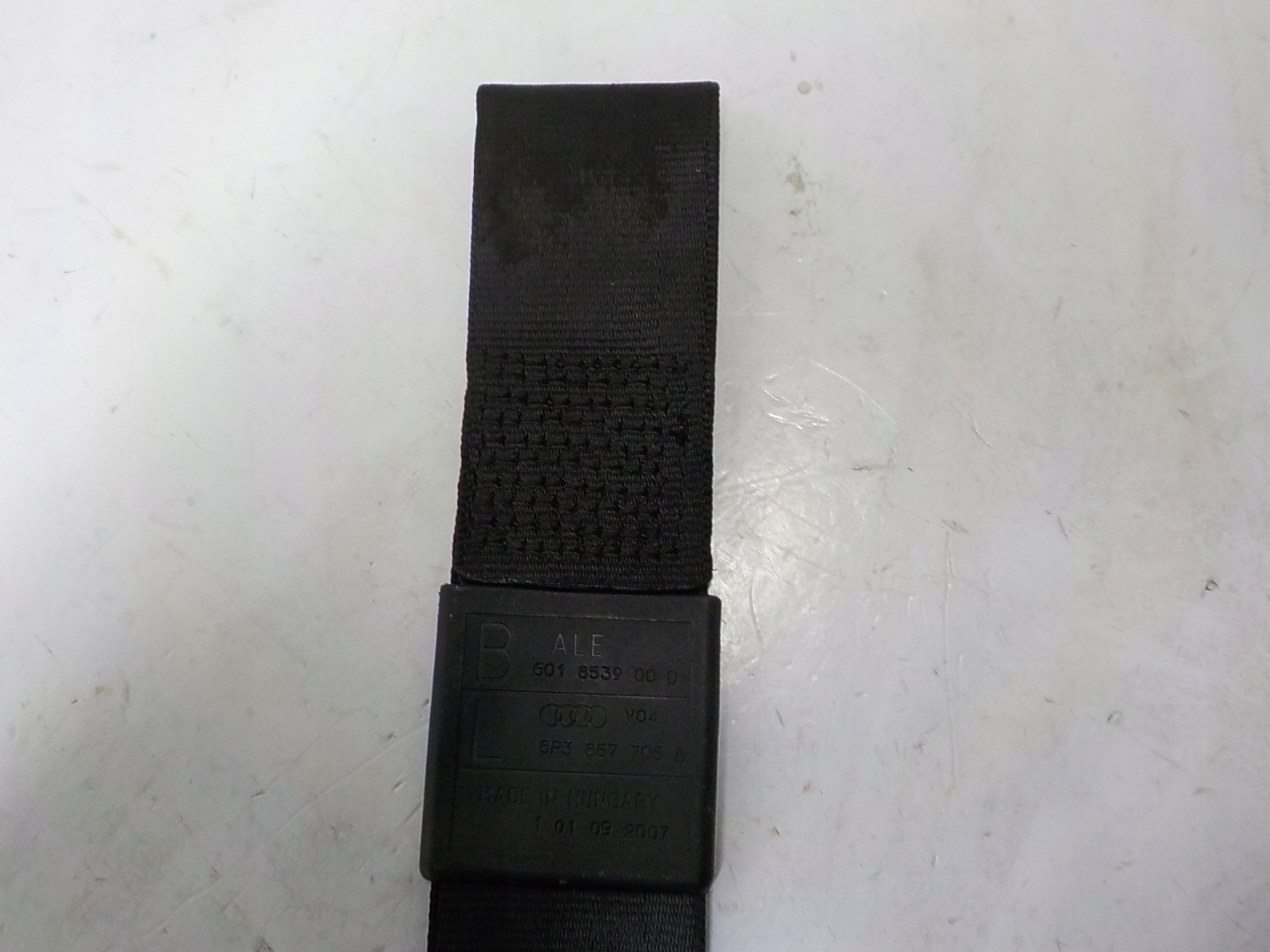 AUDI A3 II 8P seat belt adjuster 3D left front 8P3857705B