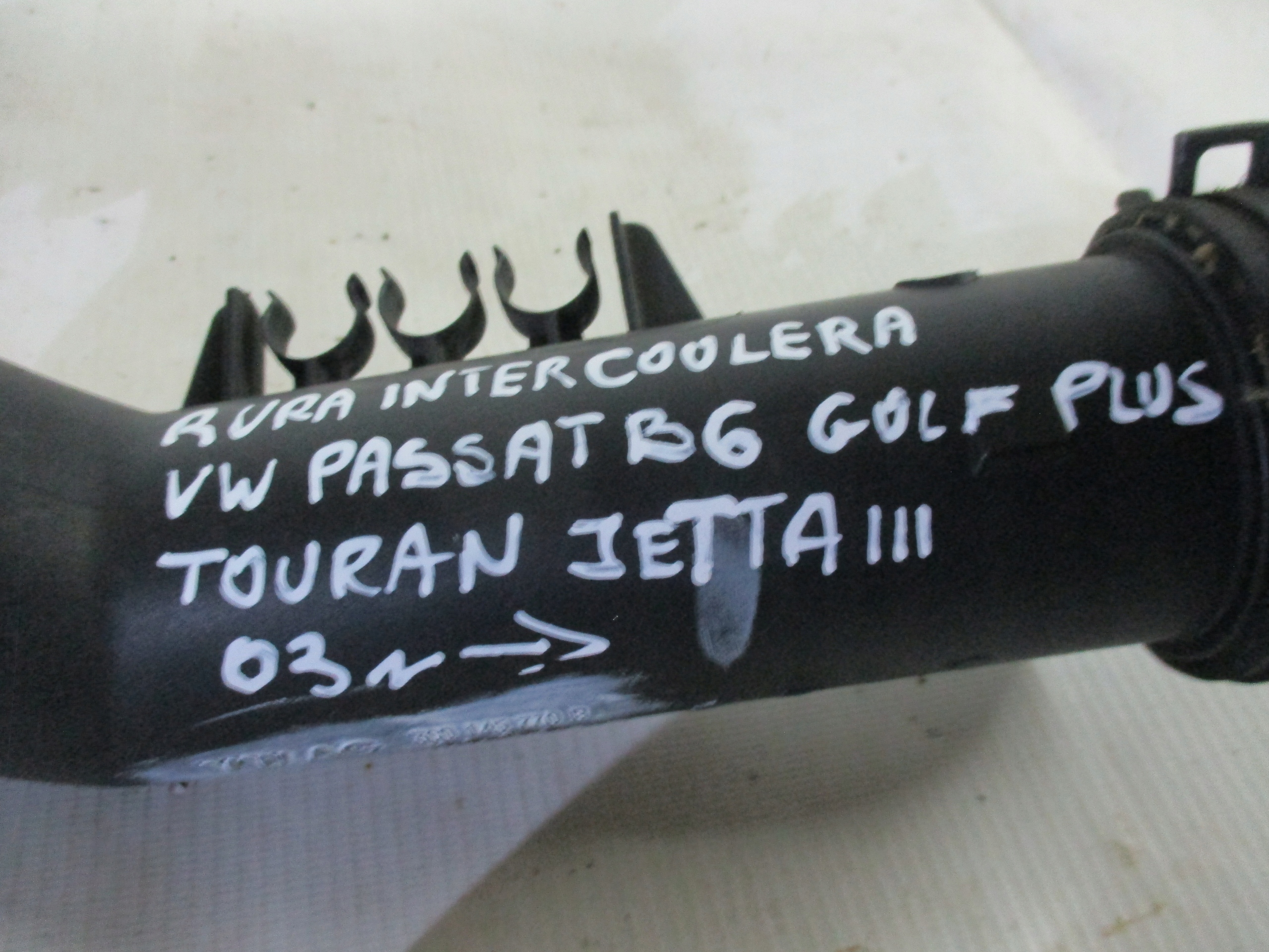 ROHR INTERCOOLER VW PASSAT B6 GOLF , TOURAN 3C0145770B