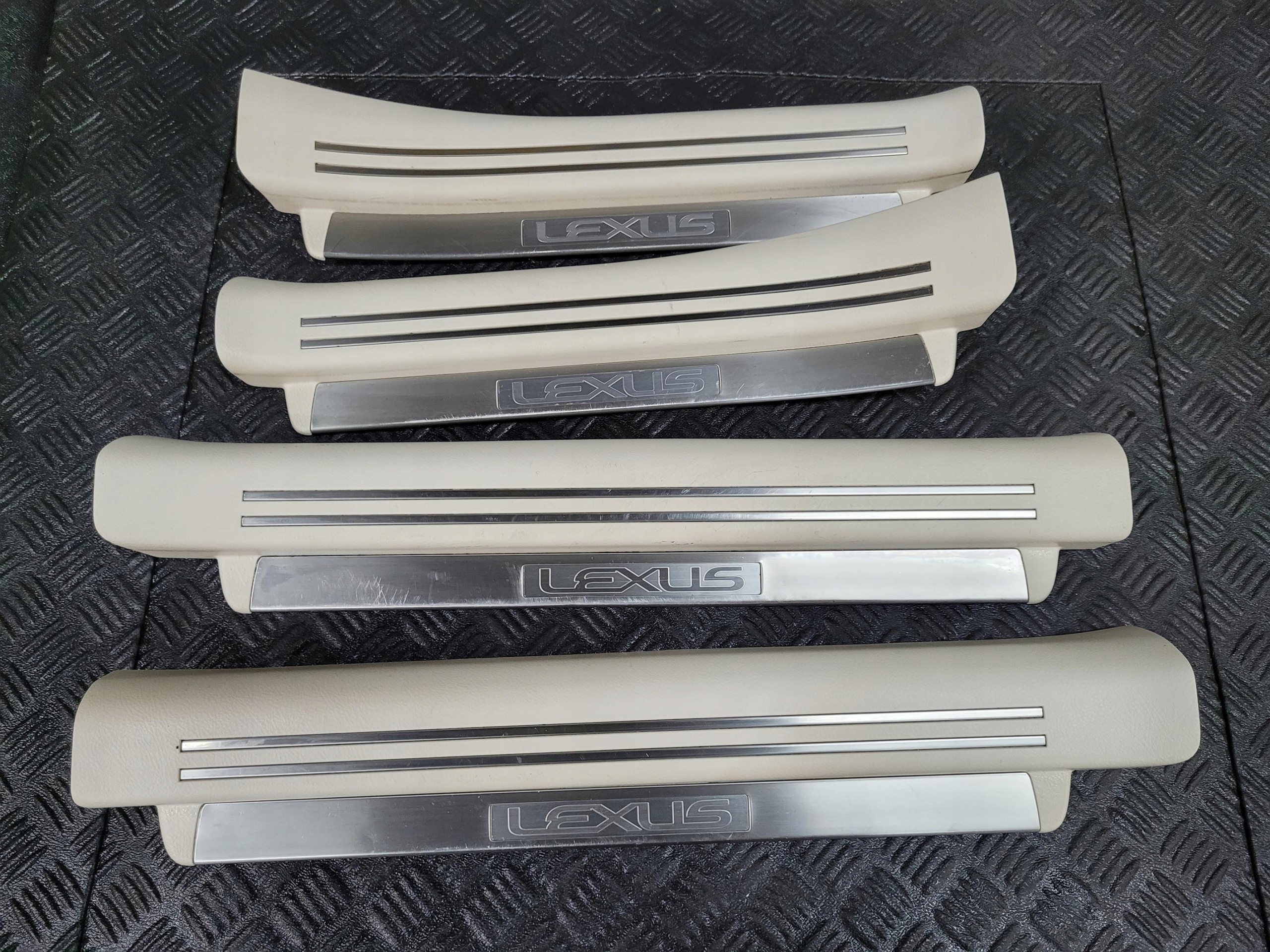 moulding threshold front rear part left right LEXUS LS 600 LS600 H LS460 LB05 LONG