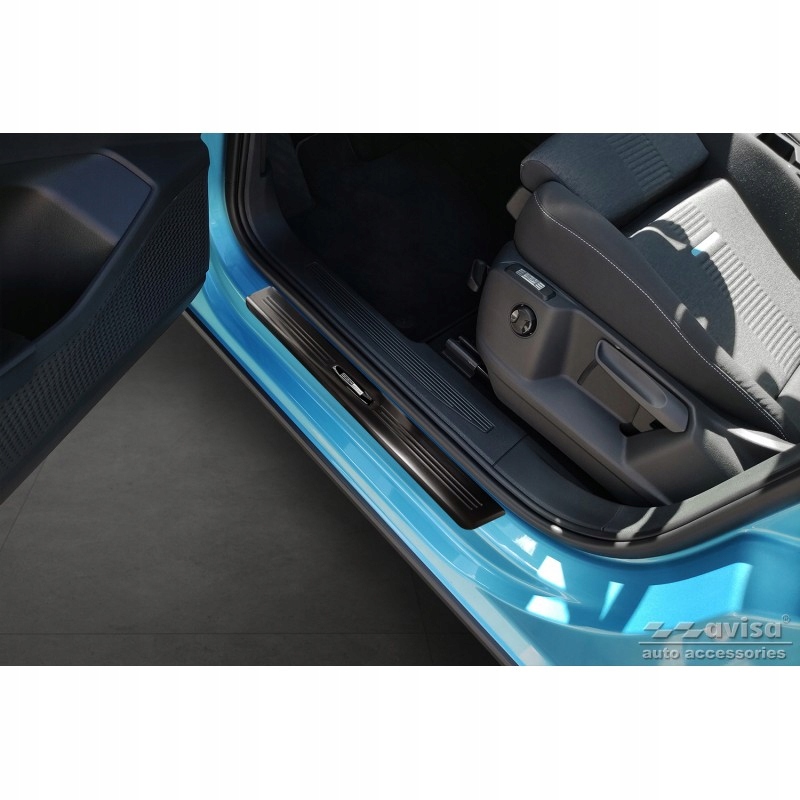 Nakładki Progowe Czarne 2 szt. Exclusive FORD TOURNEO CONNECT III 2022-> Producent Avisa