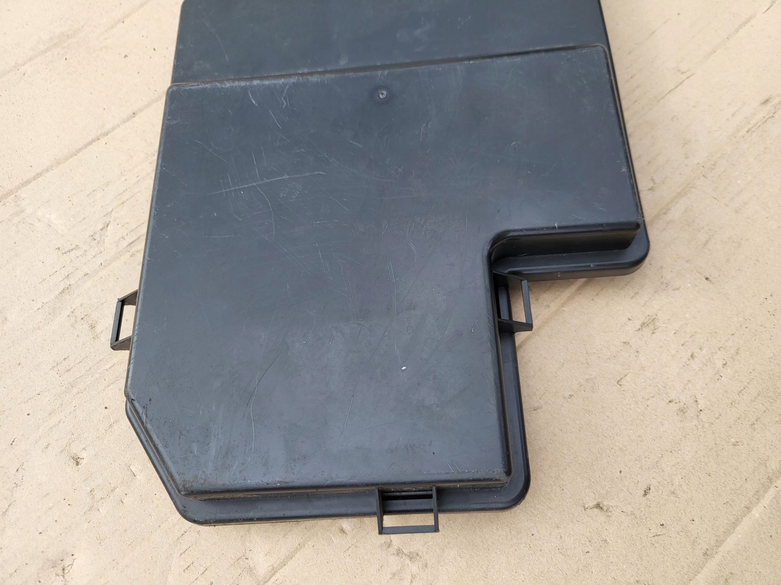 kryt obal KOMPUTERA STEROWNIKA MODULU BLUETOOTH AUDI A4 B6 8E0035613A