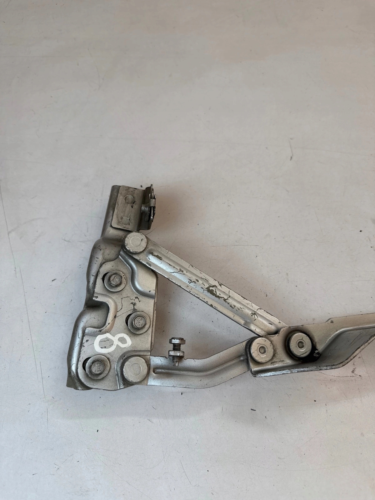 hinge bonnets front front right Opel Astra IV J
