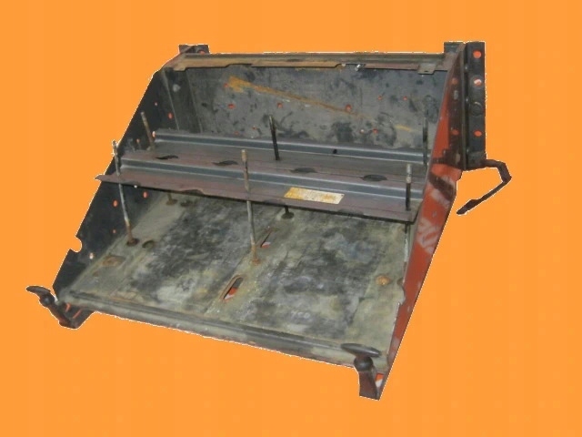 RENAULT MAGNUM DXI SKRZYNKA PODSTAWA AKUMULATOROW