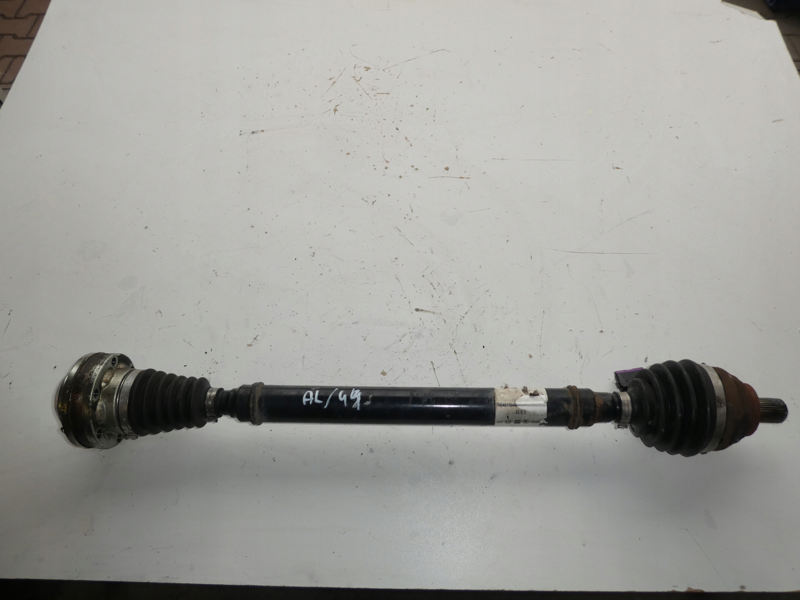 semi-axis right front VW SHARAN 7N0407764N