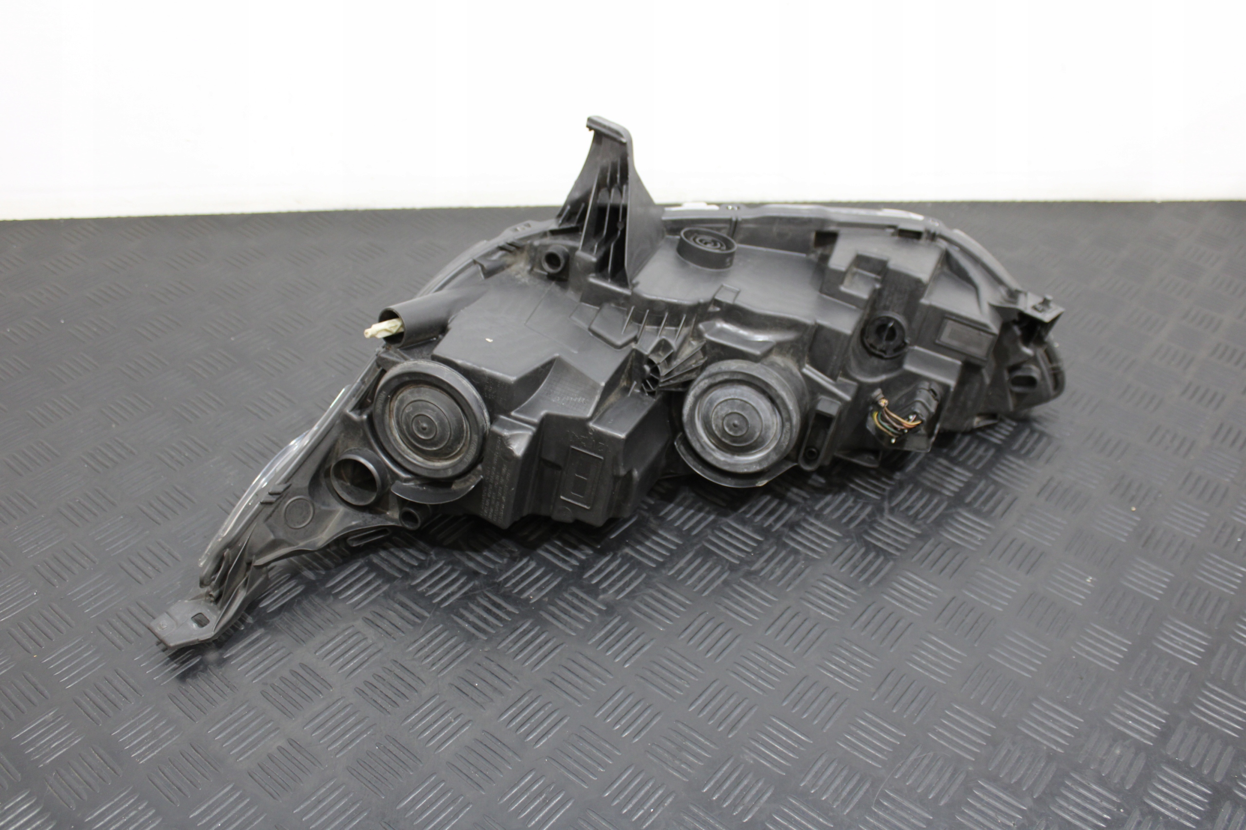 light right front KT1B-13W029-AD FORD TRANSIT CONNECT II MK2 FL