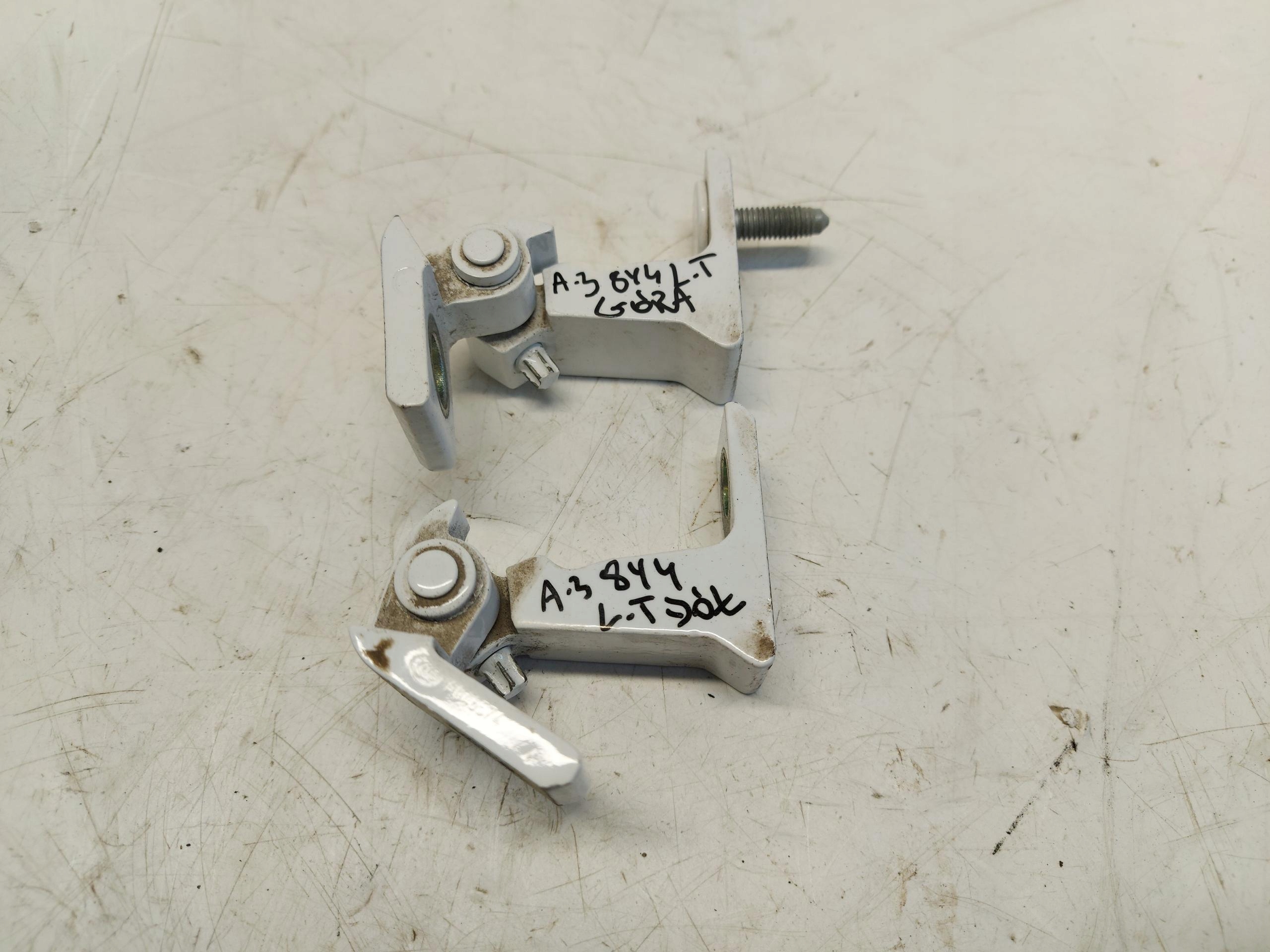 Audi A3 8Y4 HB 5D hinge door left rear part GORA DOL KPL