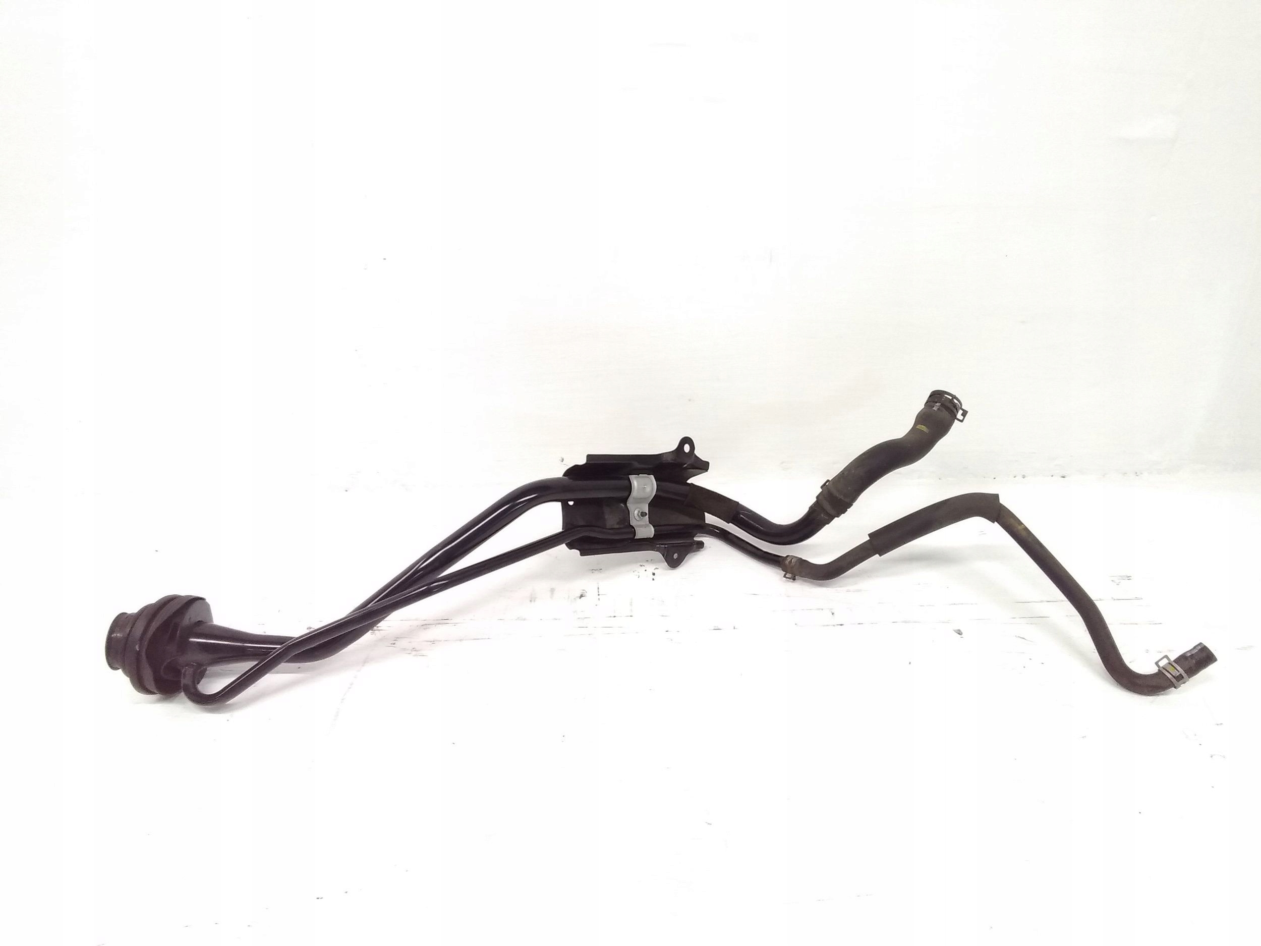 Wlew paliwa Mazda CX-30 DFR5