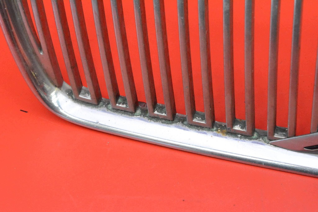 GRIGLIA cromato 08678680 VOLVO V50 1 e 03-11