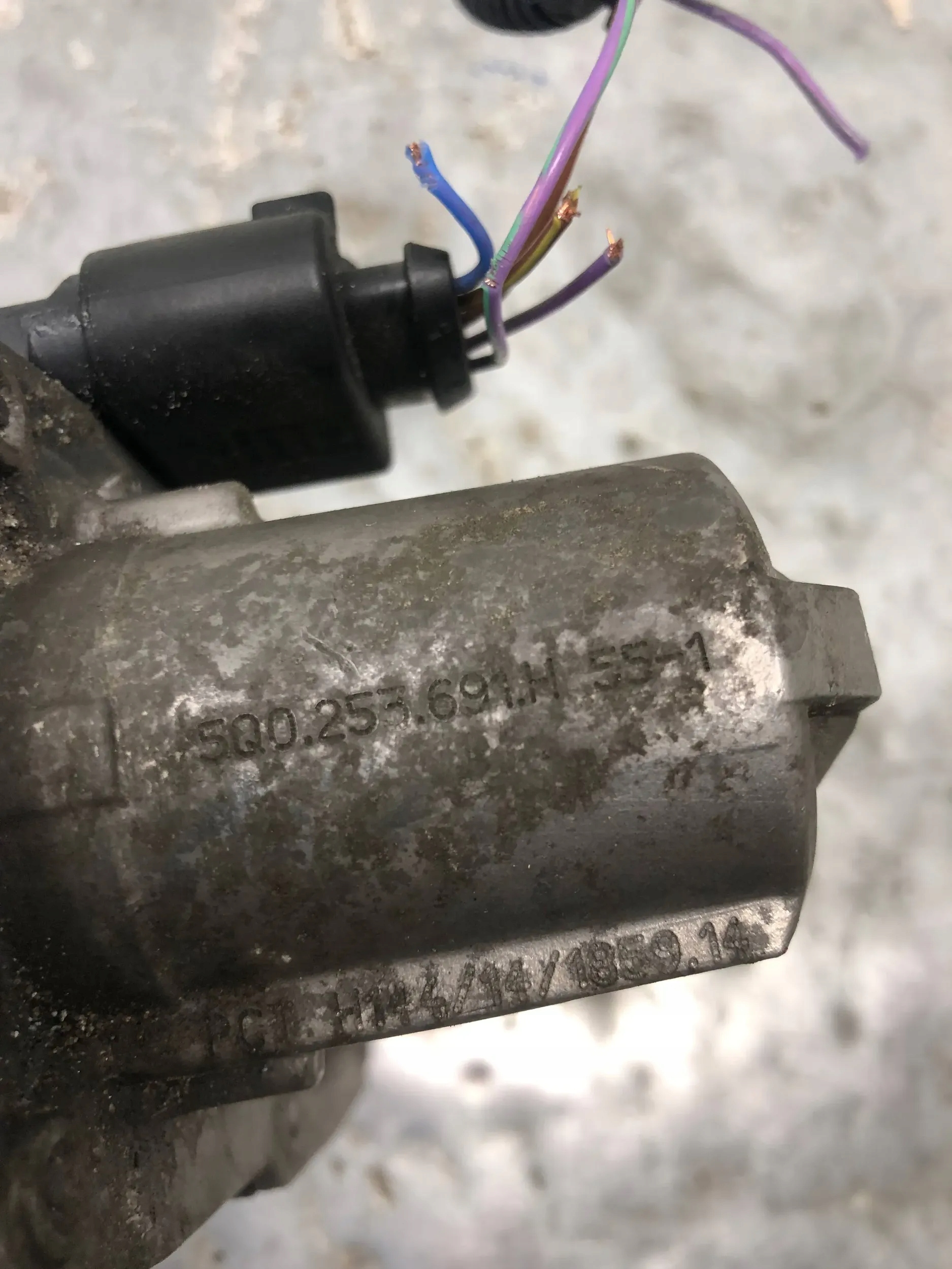 Sensor PRZEPUSTNICY SKODA OCTAVIA III VRS 5Q0253691H
