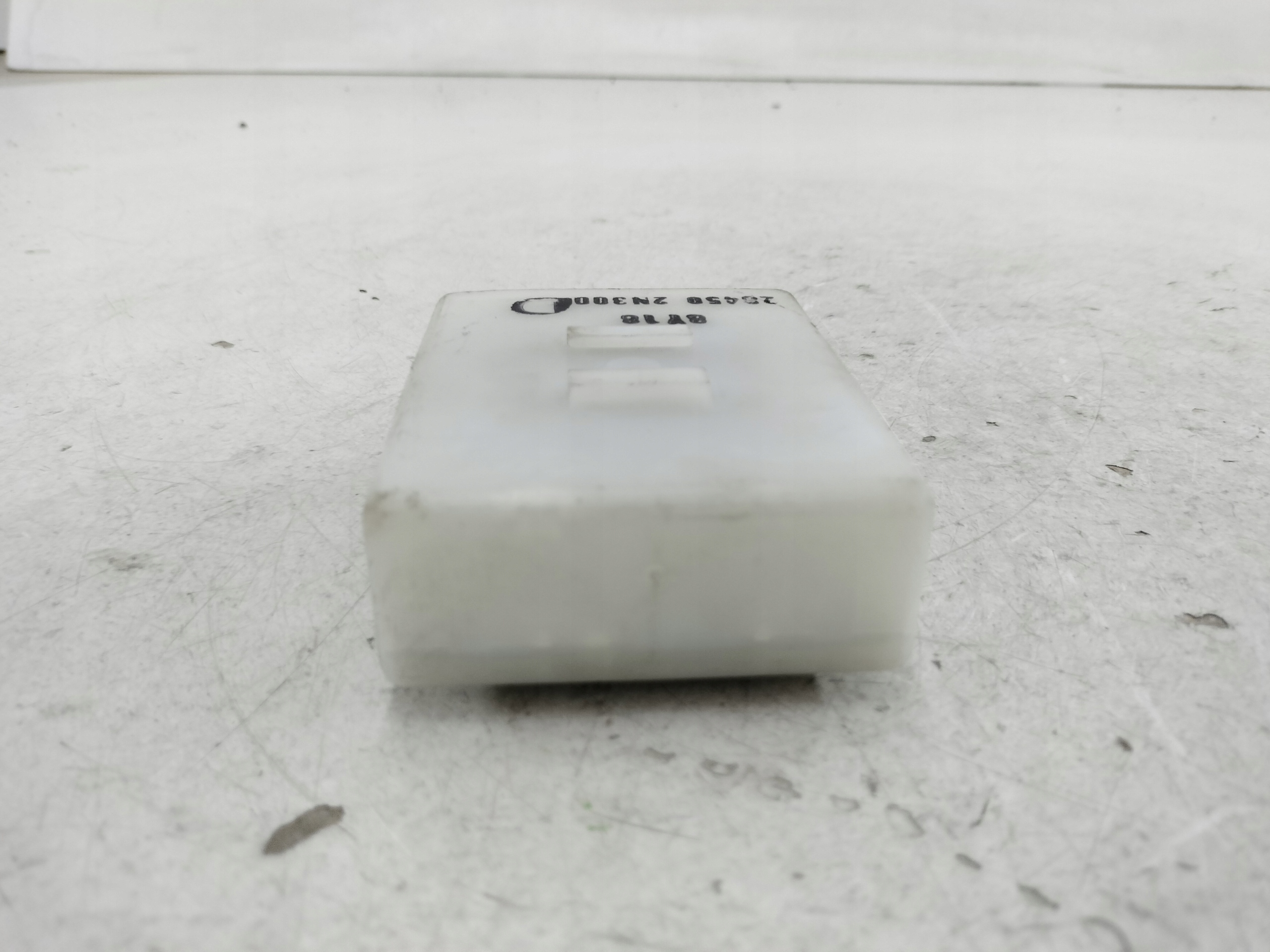 Module de la serrure Central NISSAN ALMERA 284502N300