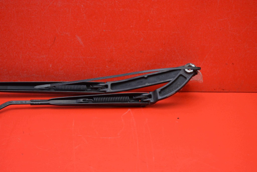 wiper arm front EU 288818098R RENAULT CLIO 4 IV 12-20