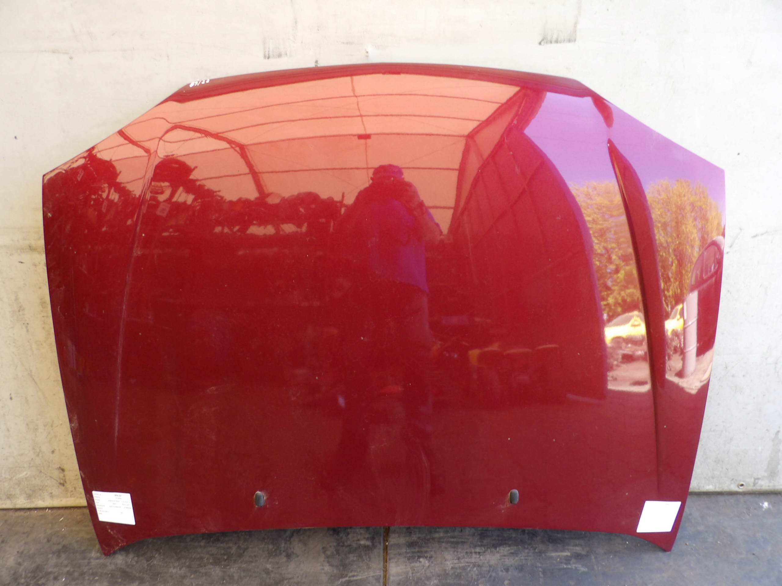 Капот Ford Fiesta MK4 лак. 19